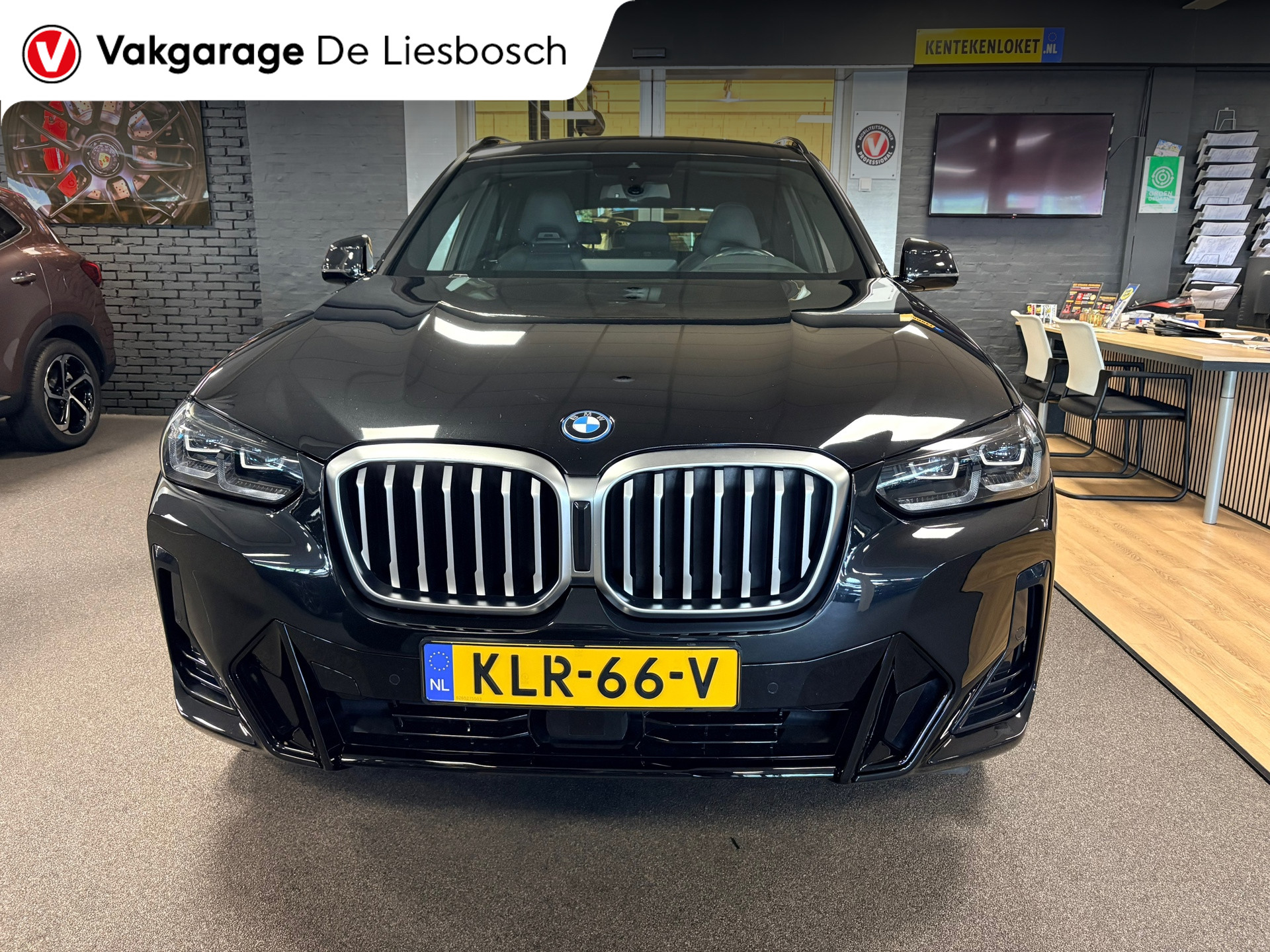 Foto van BMW X3 Xdrive30e