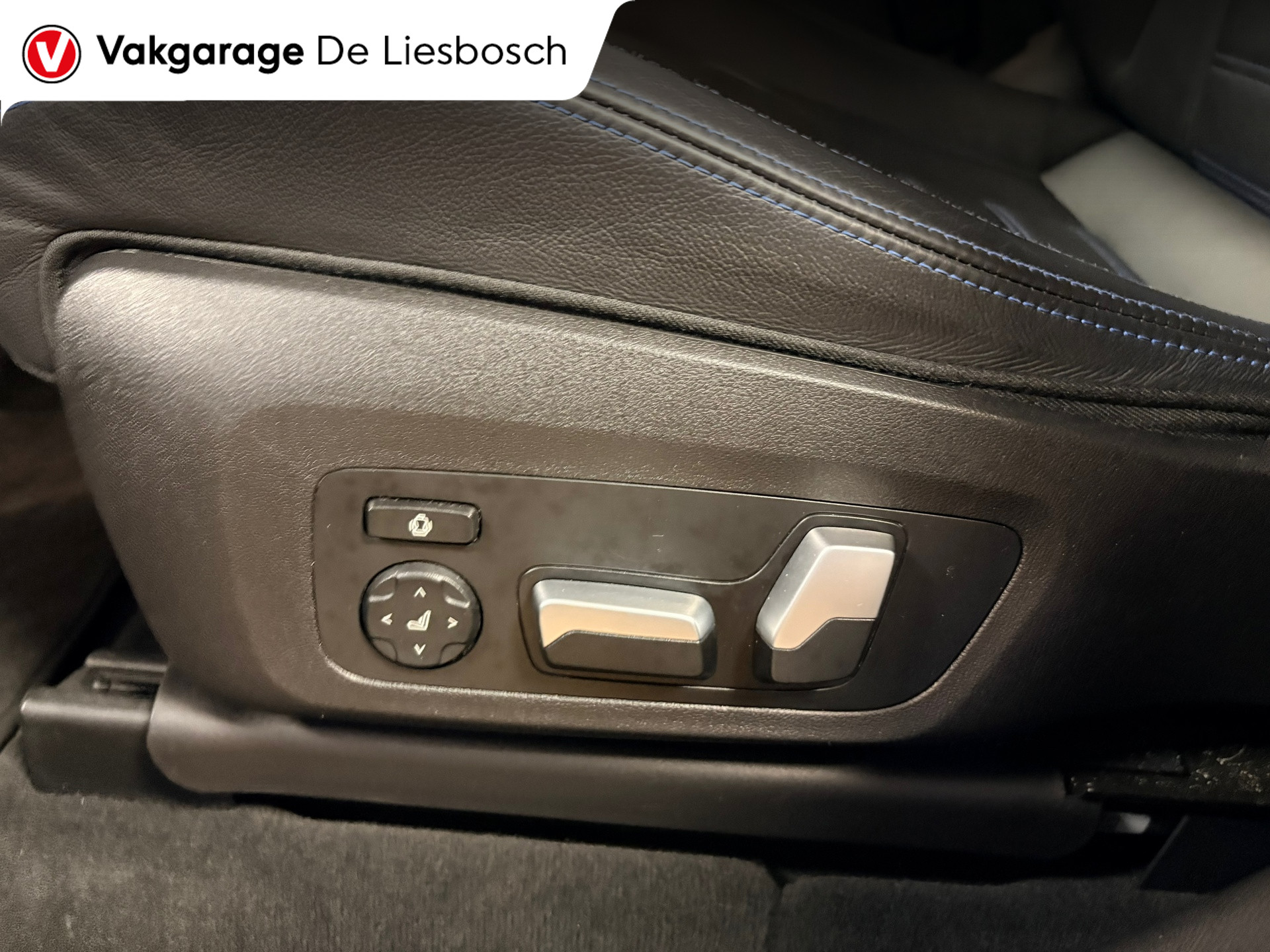 Foto van BMW X3 Xdrive30e
