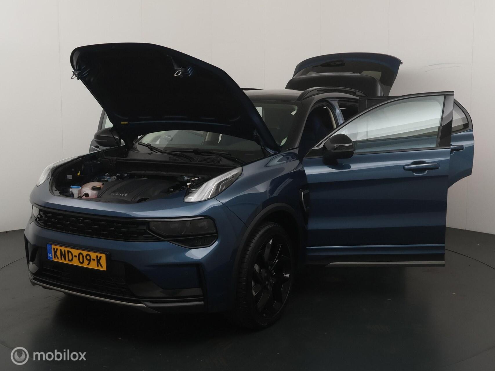 Foto van Lynk&co LYNK & Co 01