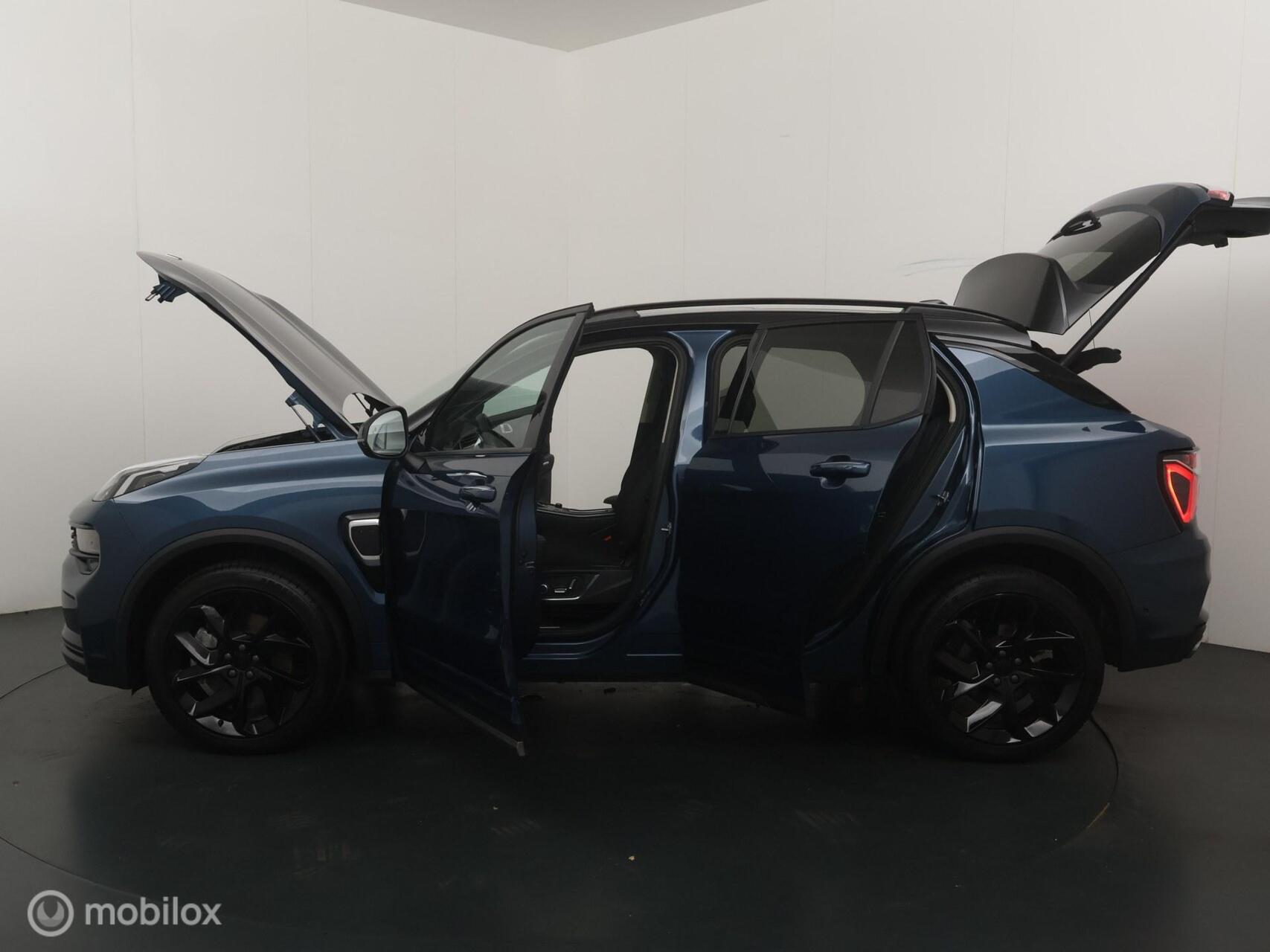 Foto van Lynk&co LYNK & Co 01