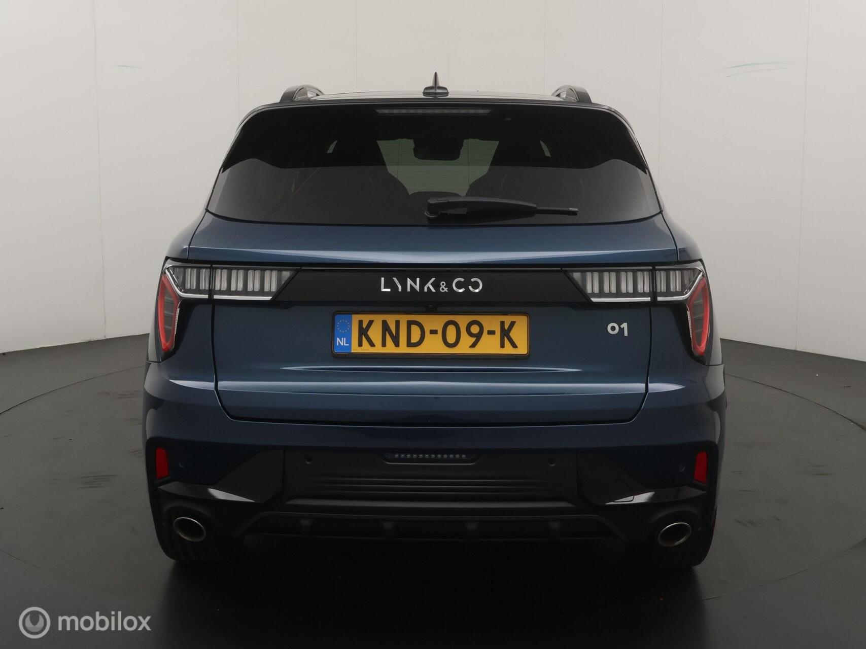 Foto van Lynk&co LYNK & Co 01