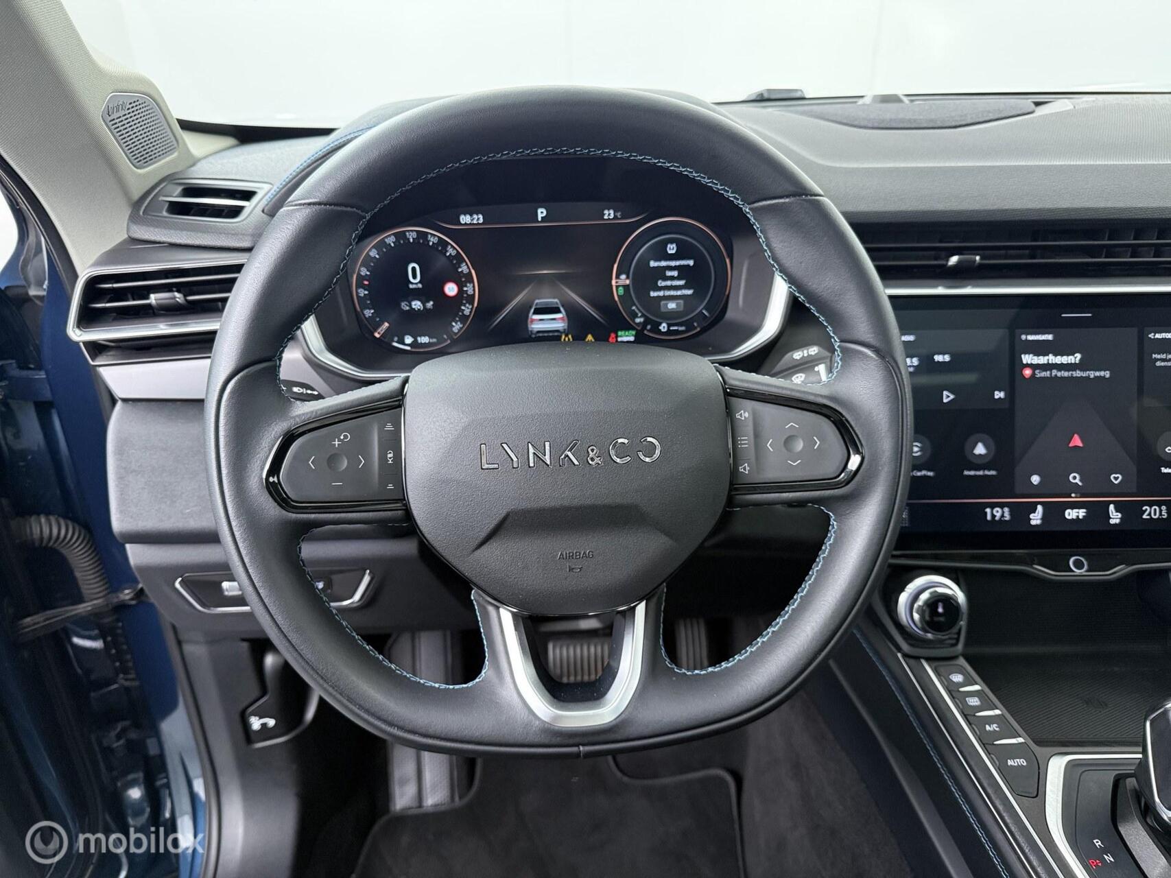 Foto van Lynk&co LYNK & Co 01