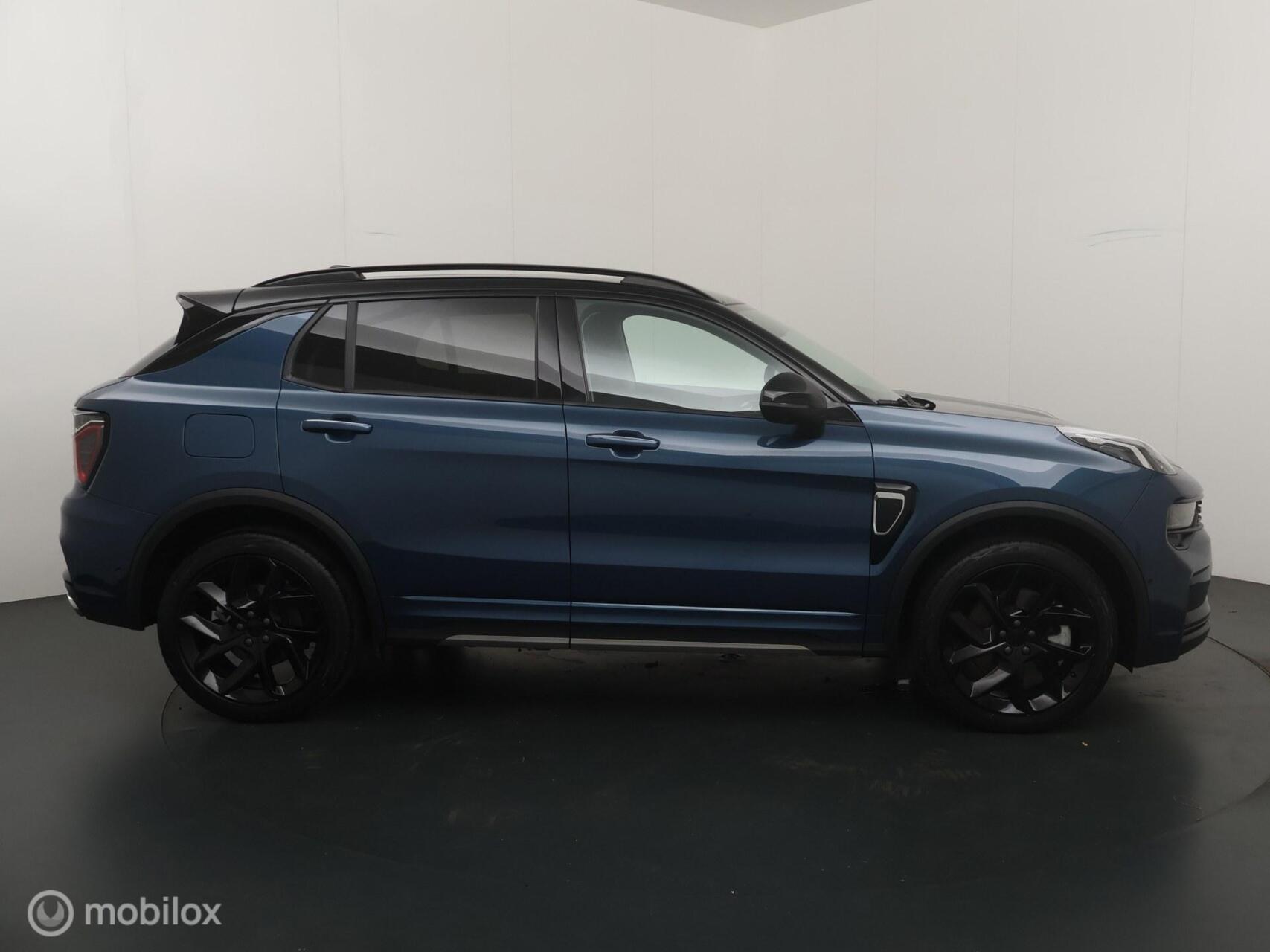 Foto van Lynk&co LYNK & Co 01