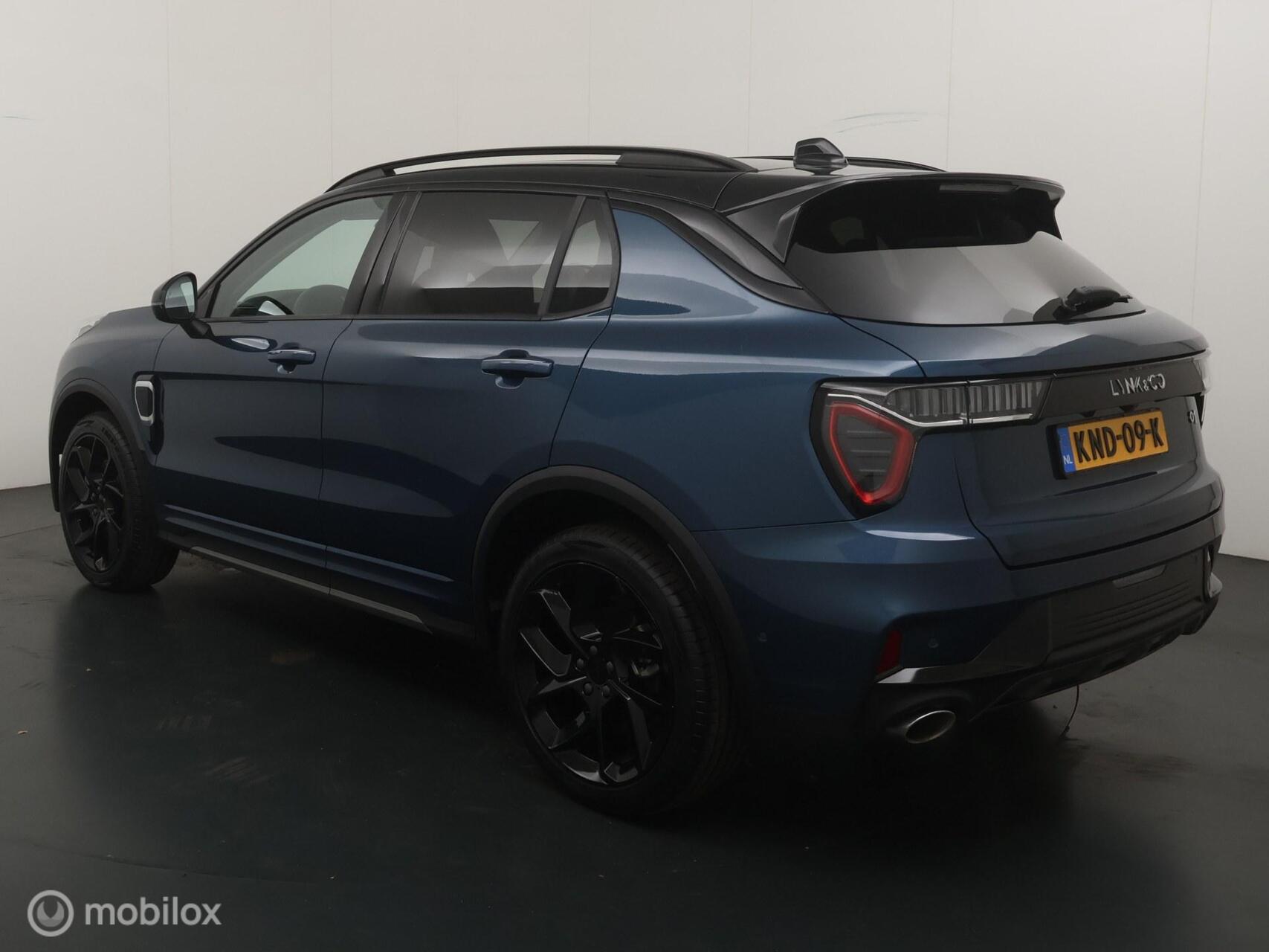 Foto van Lynk&co LYNK & Co 01