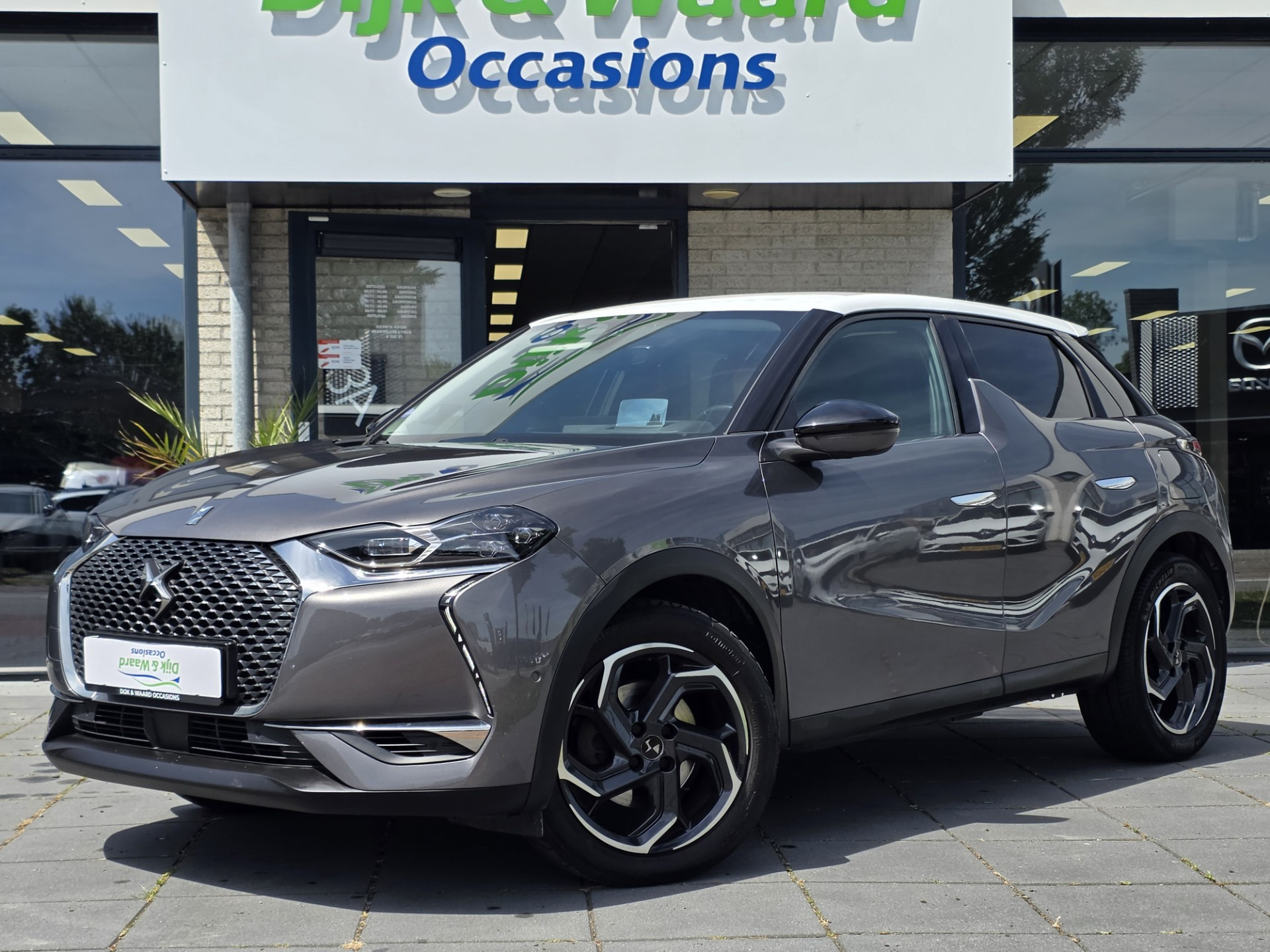DS 3 Crossback 1.2 PureTech155 Grand Chic OPERA – Nieuwe Riem – Leder – ACC – HUD 2020 - voorkant