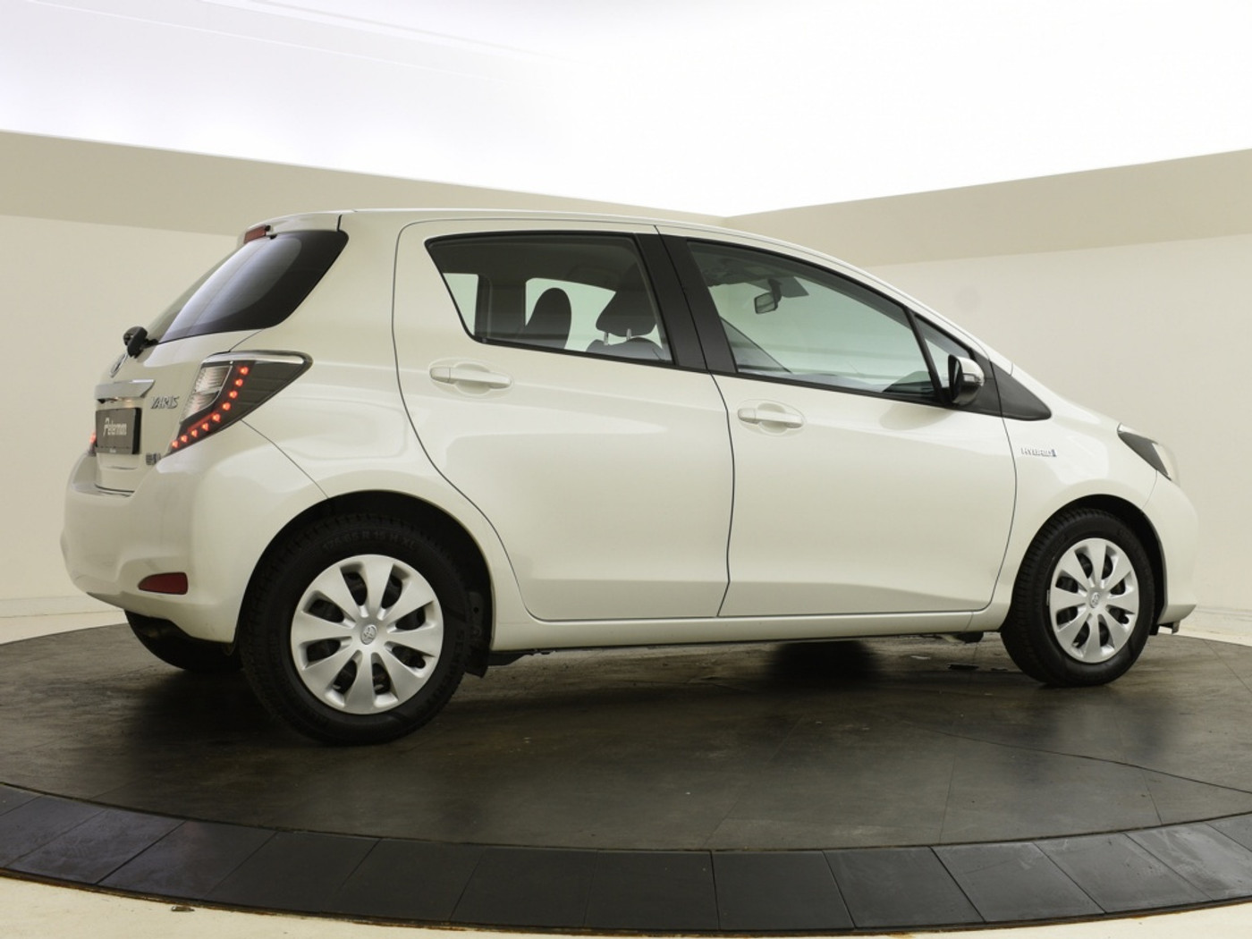 Foto van Toyota Toyota Yaris Hybrid