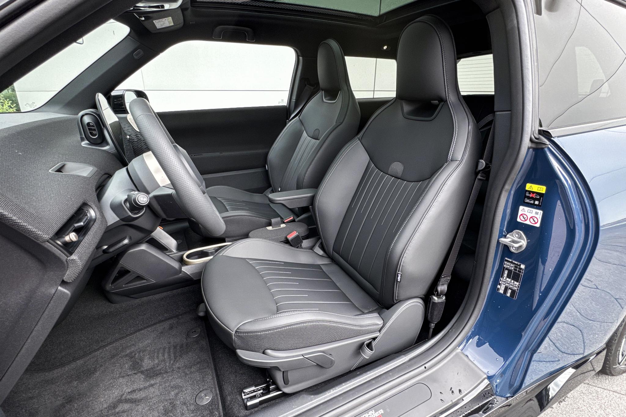 Foto van Mini Cooper E