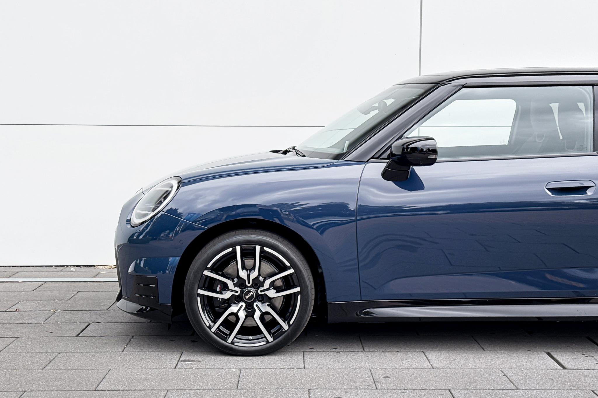 Foto van Mini Cooper E