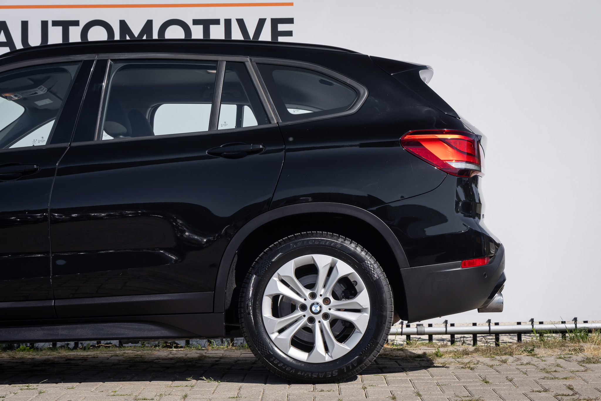 Foto van BMW X1 Xdrive25e