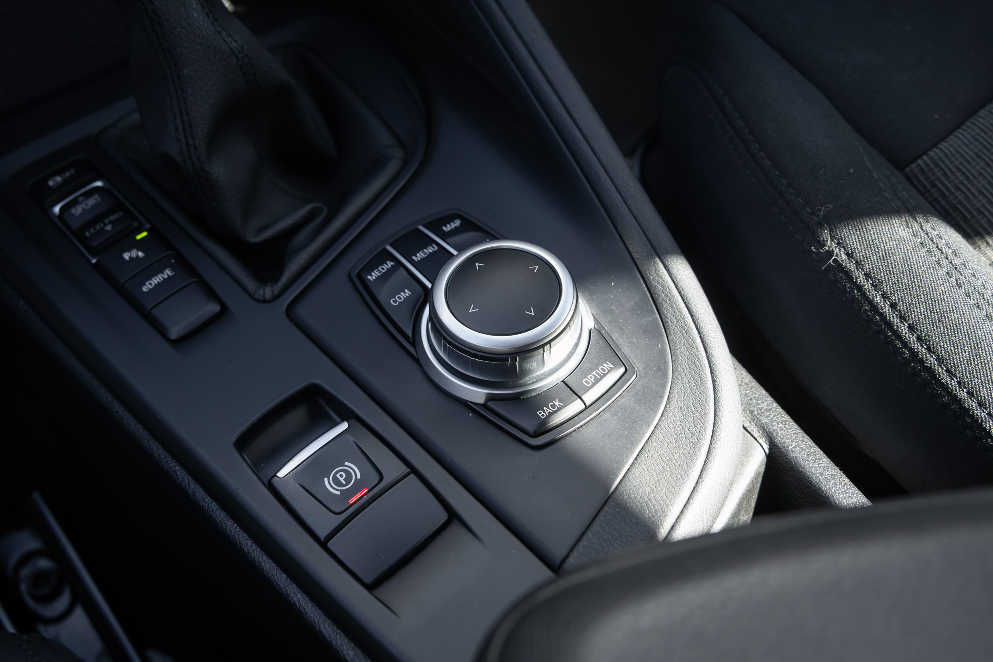 Foto van BMW X1 Xdrive25e