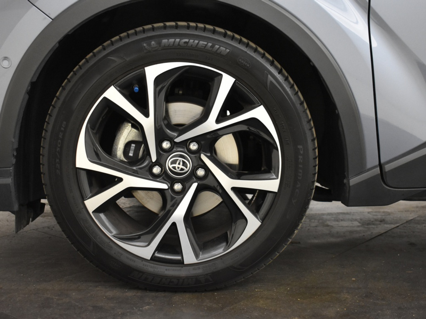 Foto van Toyota C-hr