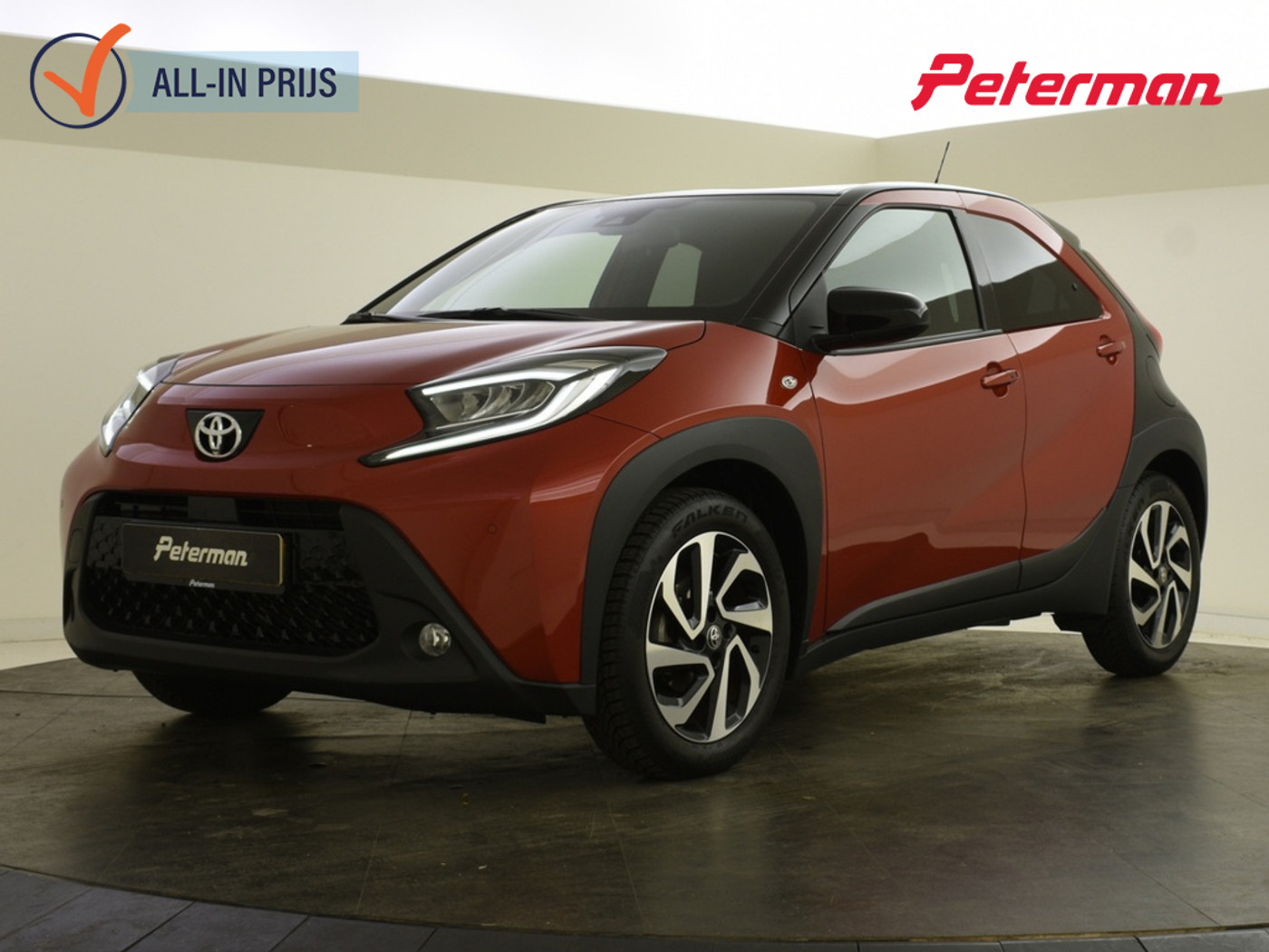 Toyota Toyota Aygo X 1.0 VVT-i S-CVT Envy Bi-tone | Stoelverw. | PDC V+A | keyless 2024 - voorkant
