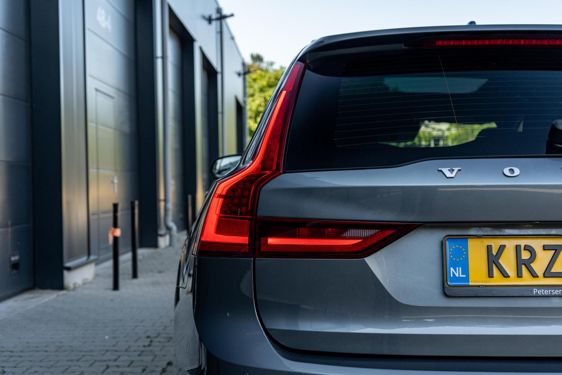 Foto van Volvo V90 T8 Twin Engine