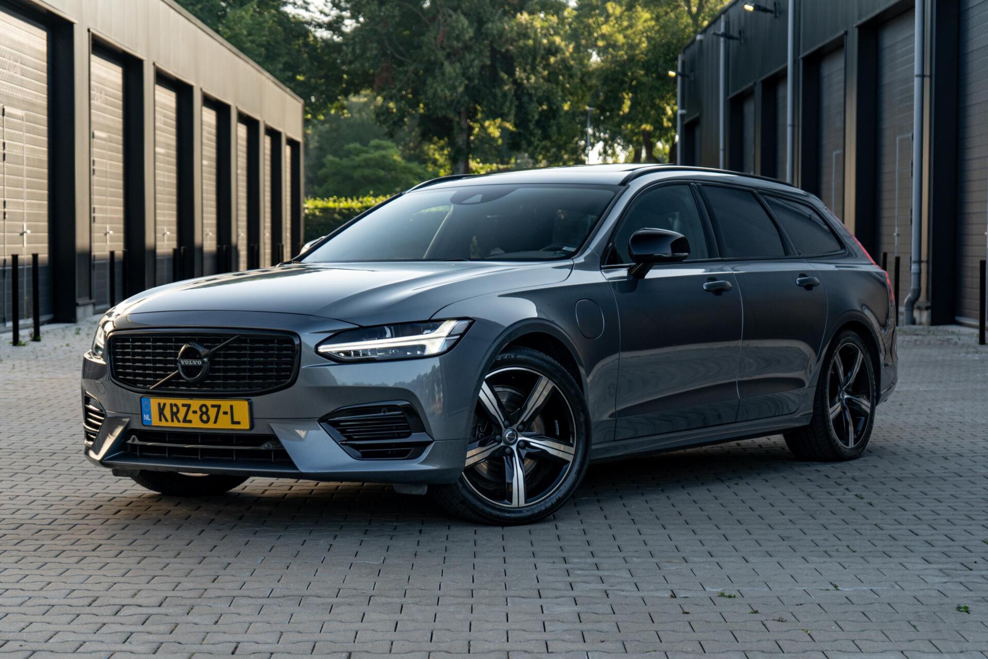 Foto van Volvo V90 T8 Twin Engine