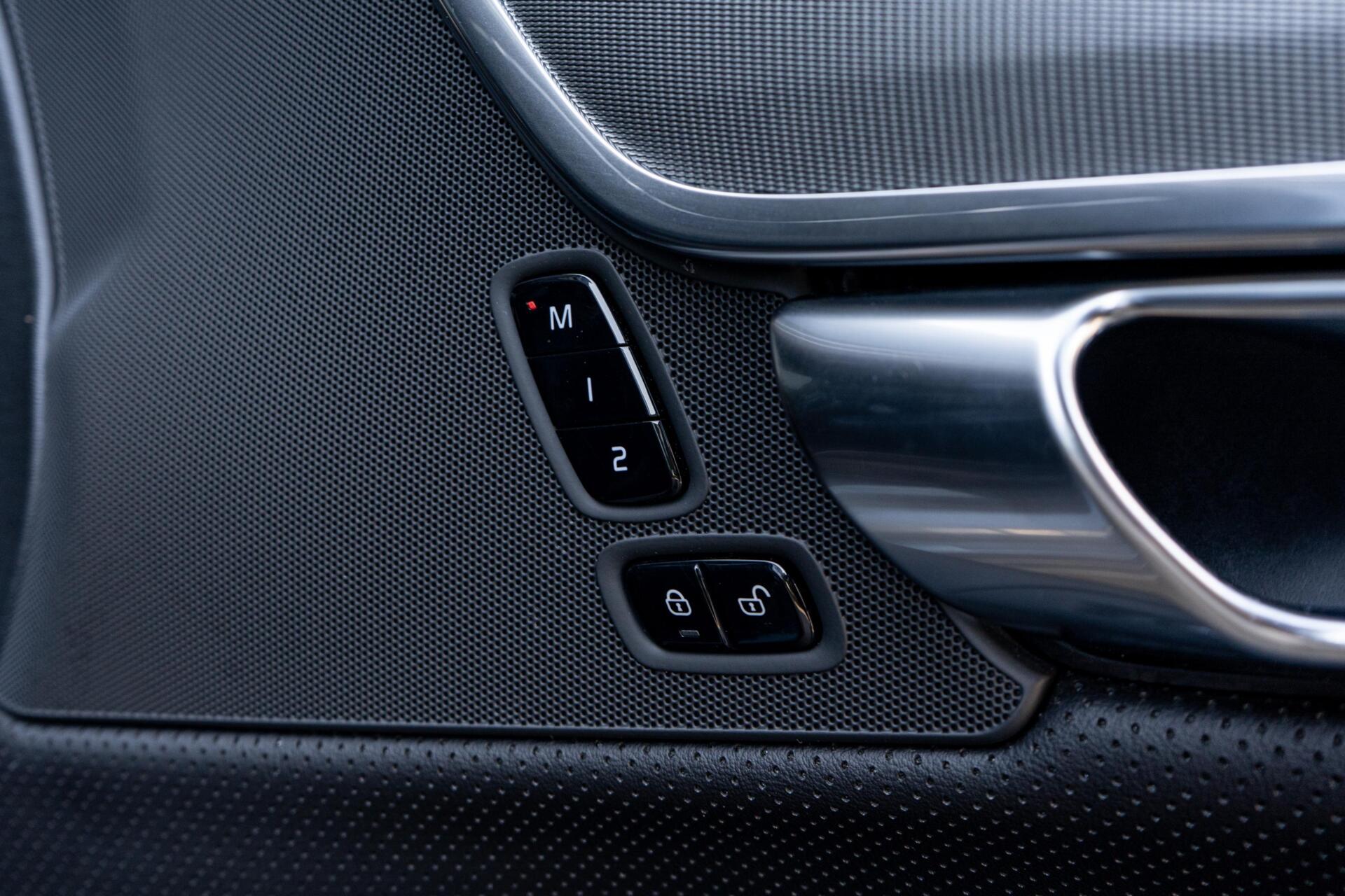 Foto van Volvo V90 T8 Twin Engine