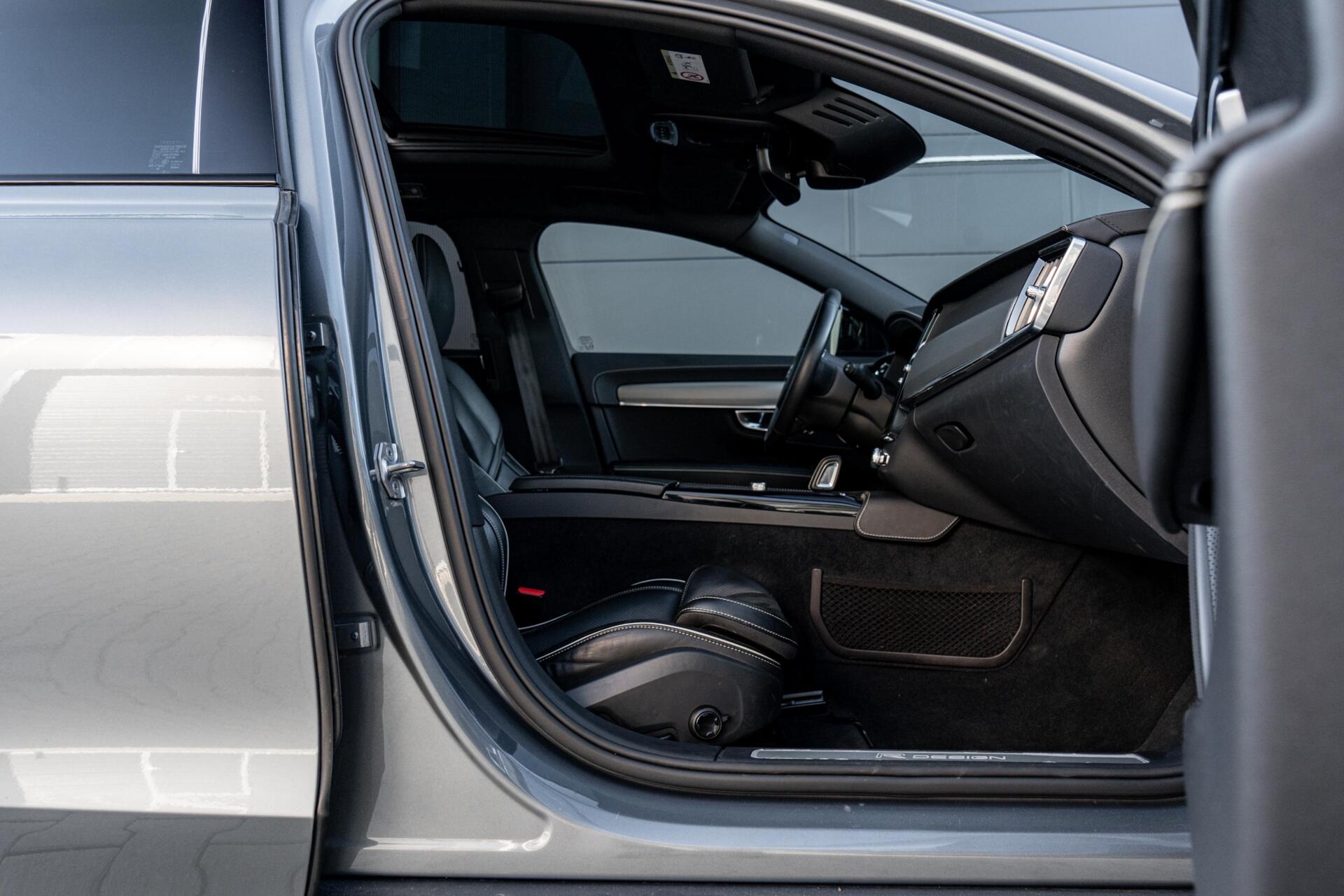 Foto van Volvo V90 T8 Twin Engine