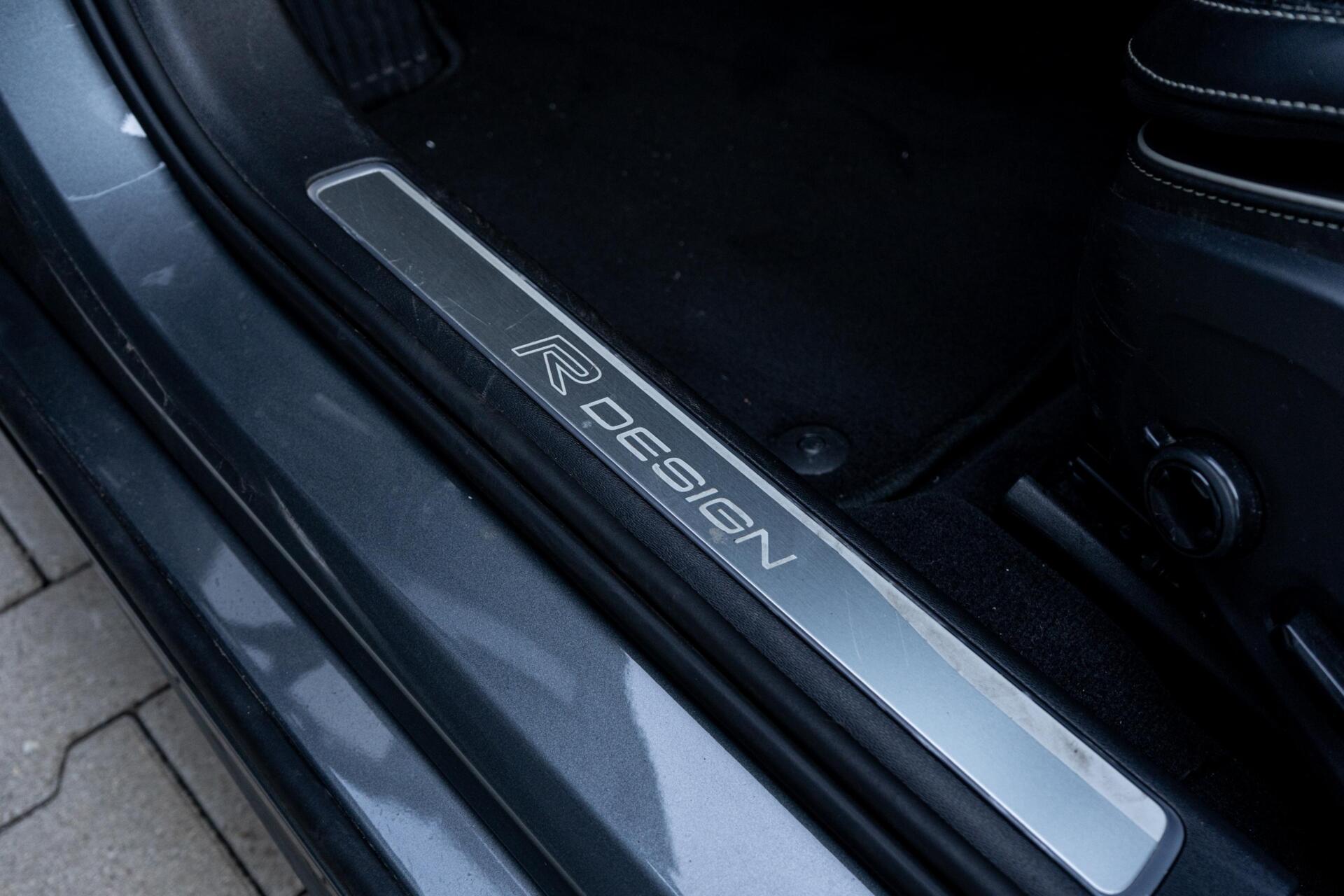 Foto van Volvo V90 T8 Twin Engine