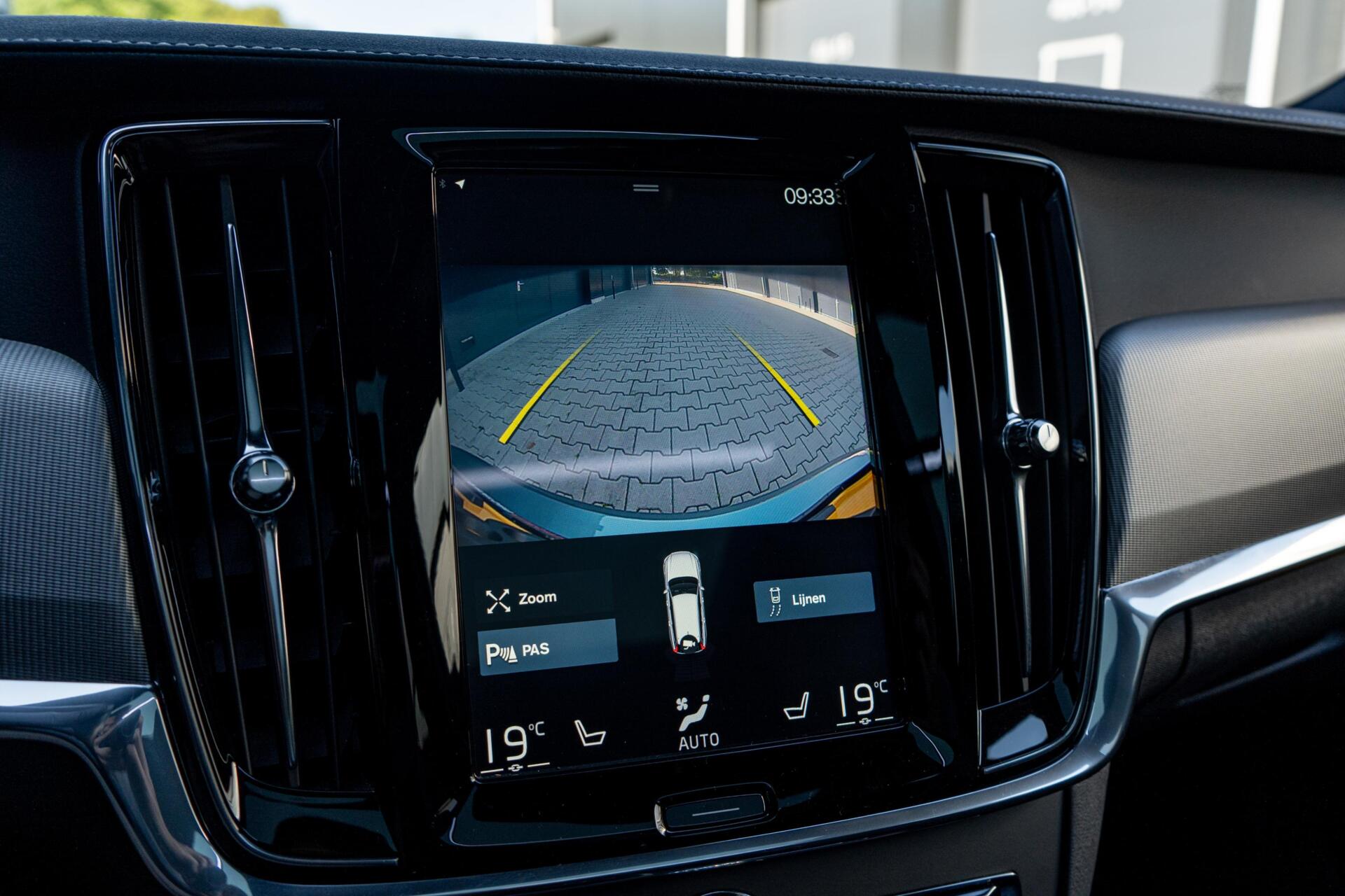 Foto van Volvo V90 T8 Twin Engine