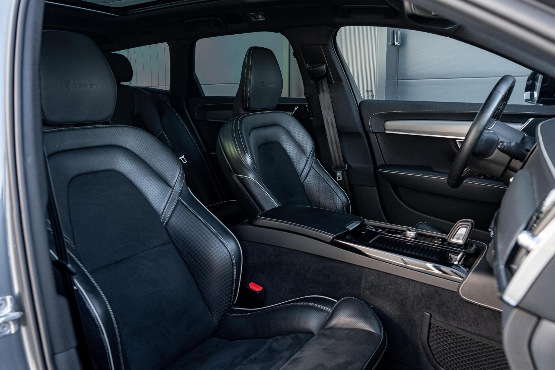 Foto van Volvo V90 T8 Twin Engine