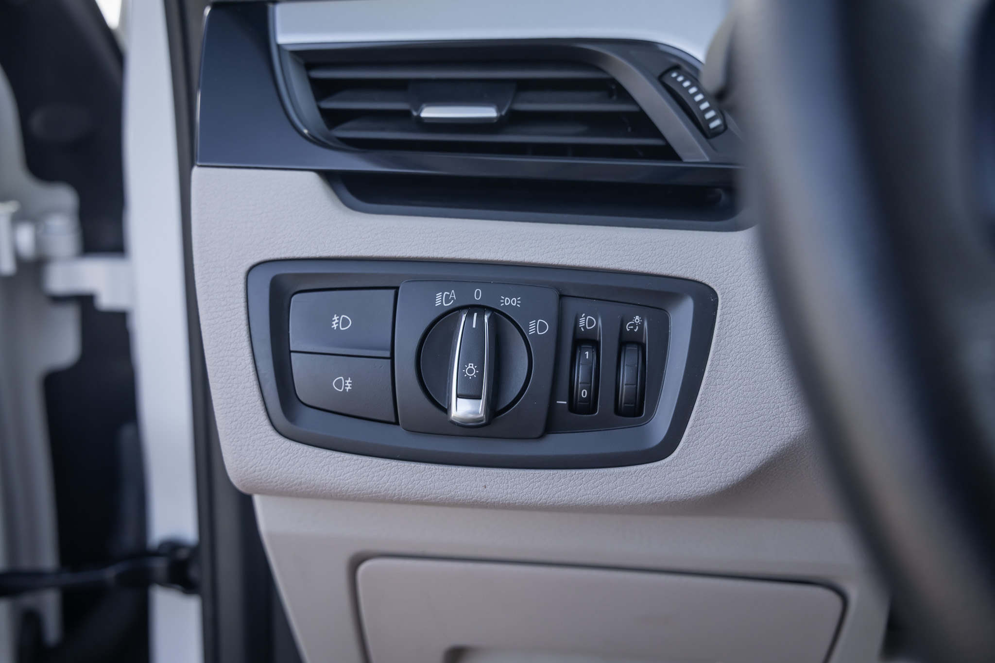 Foto van BMW X1 Xdrive25e