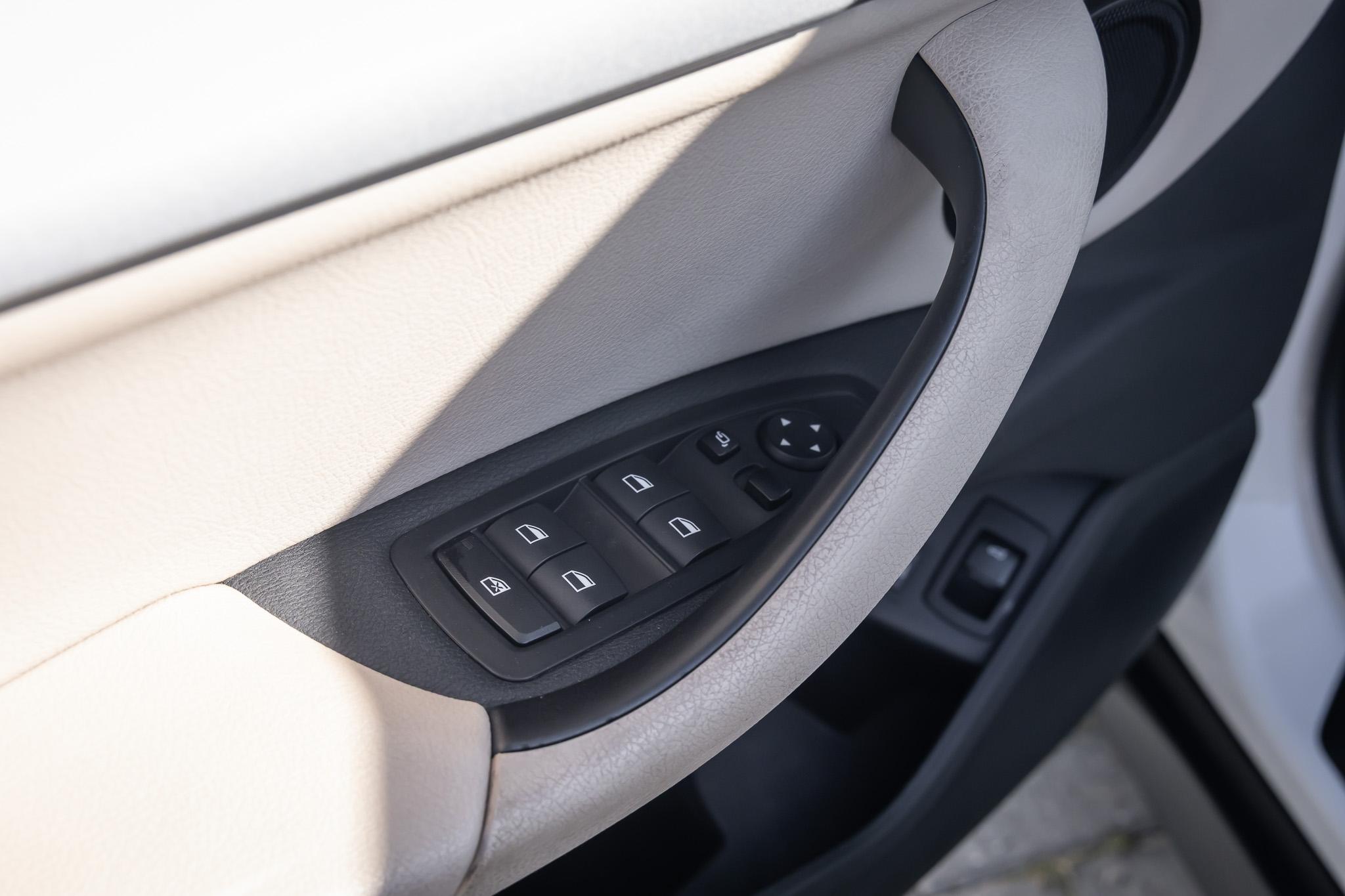 Foto van BMW X1 Xdrive25e