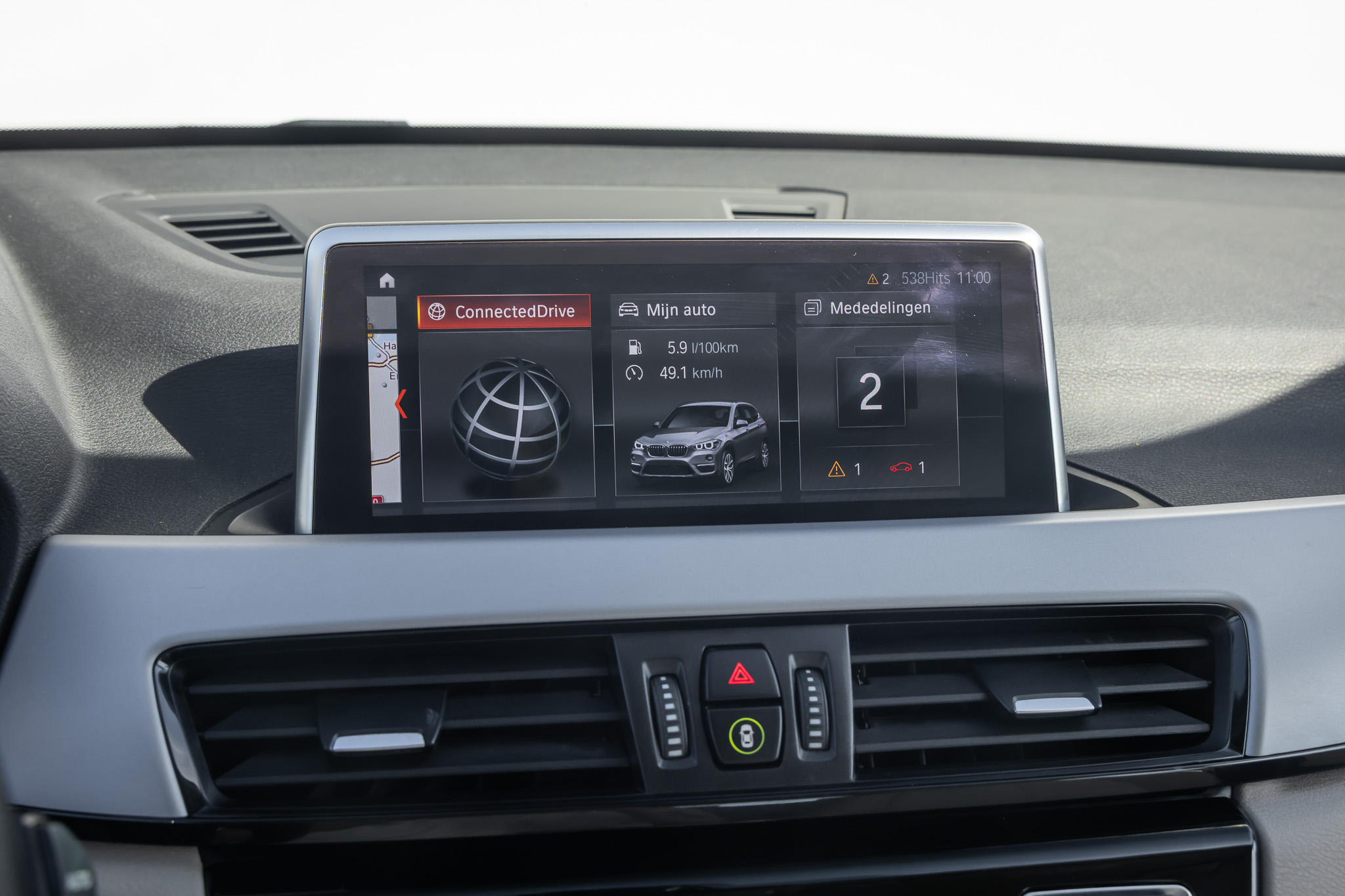 Foto van BMW X1 Xdrive25e