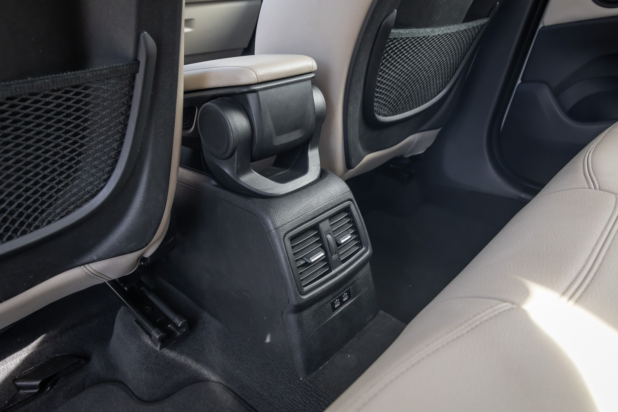 Foto van BMW X1 Xdrive25e