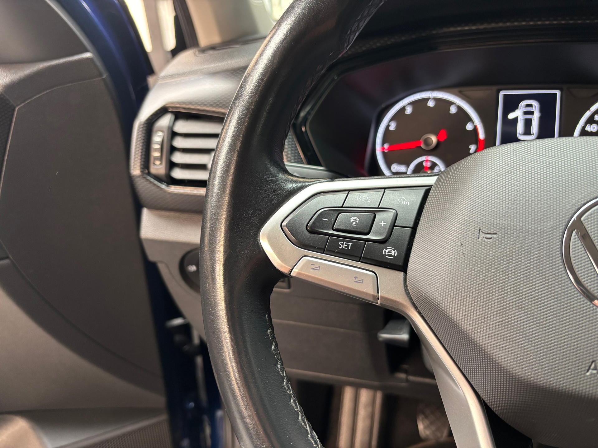 Foto van Volkswagen T-cross