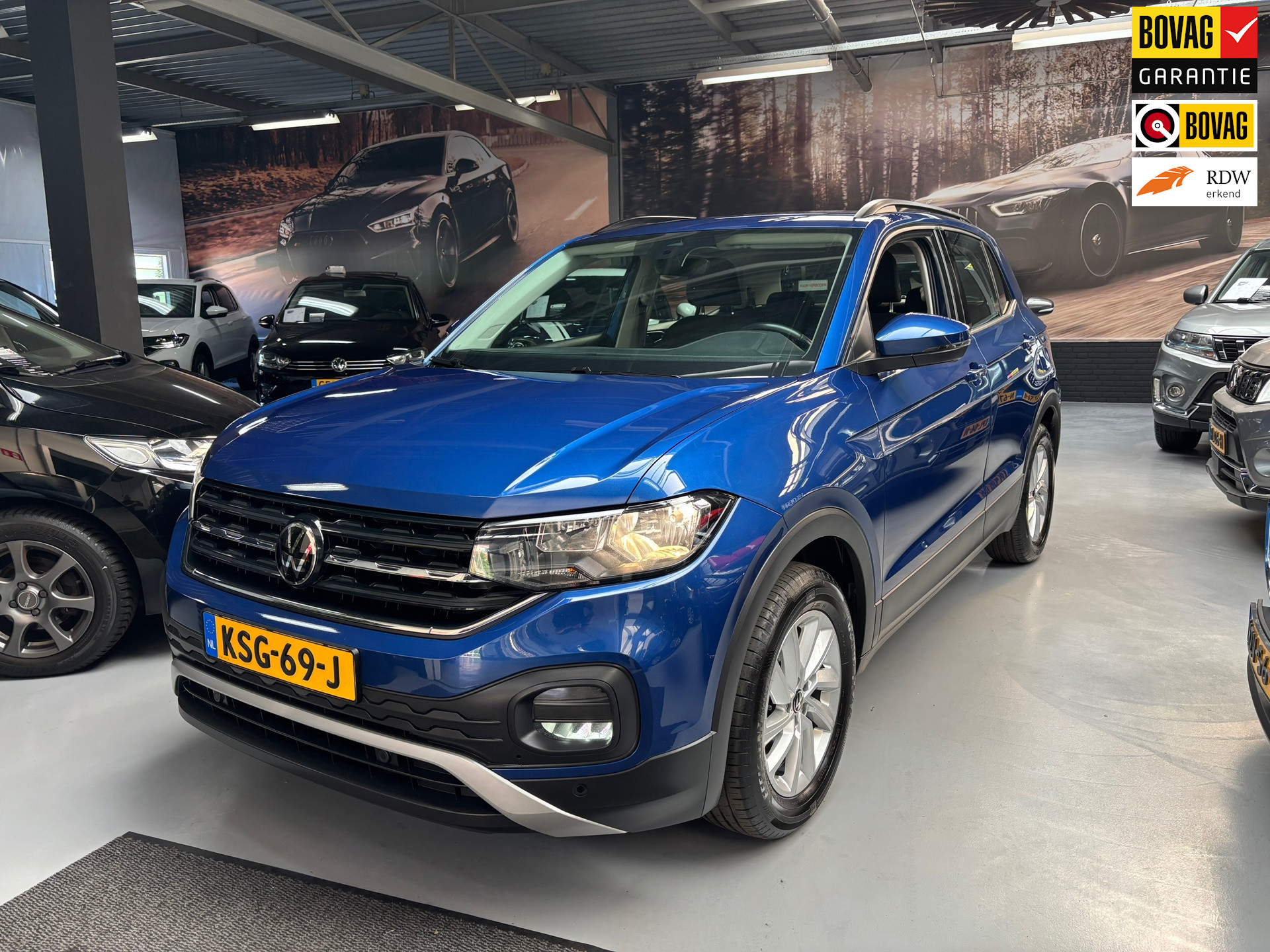Volkswagen T-cross 1.0 TSI Go / Trekhaak / Stoelverwarming 2021 - voorkant