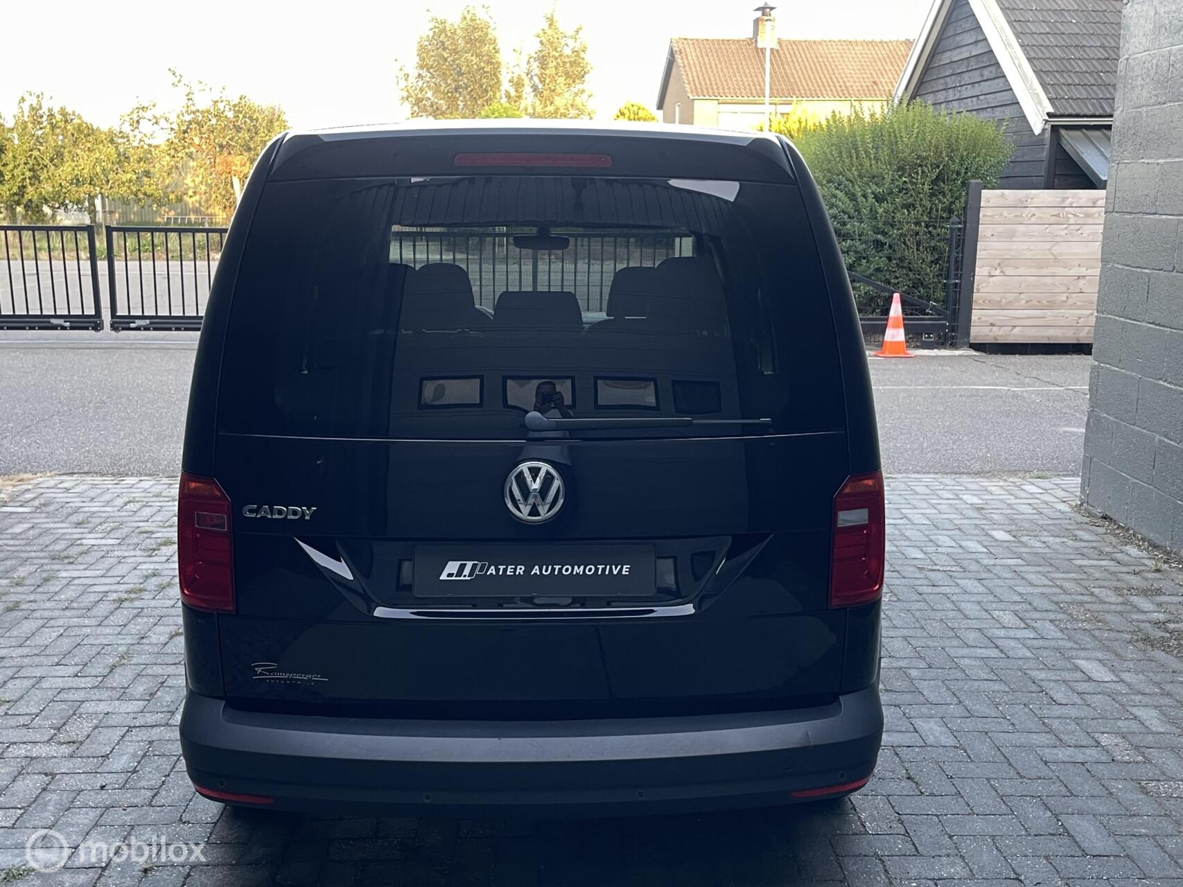 Foto van Volkswagen Caddy Combi