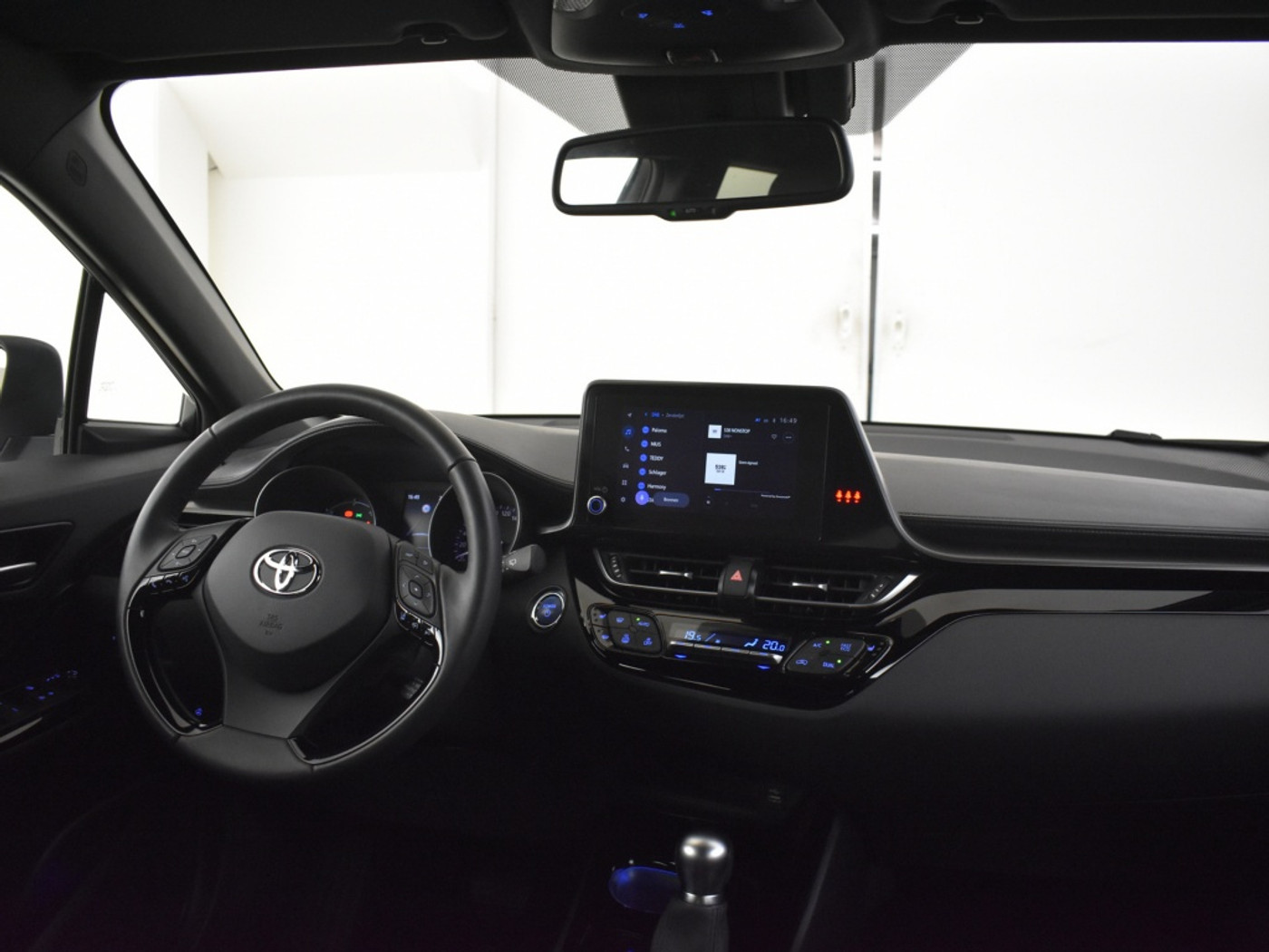 Foto van Toyota Toyota C-hr
