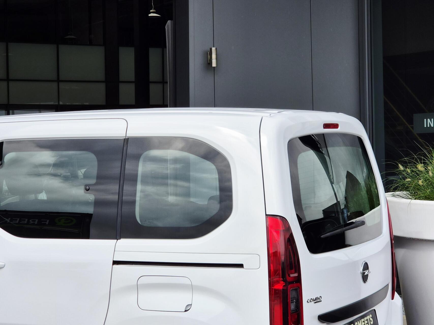 Foto van Opel Combo Life
