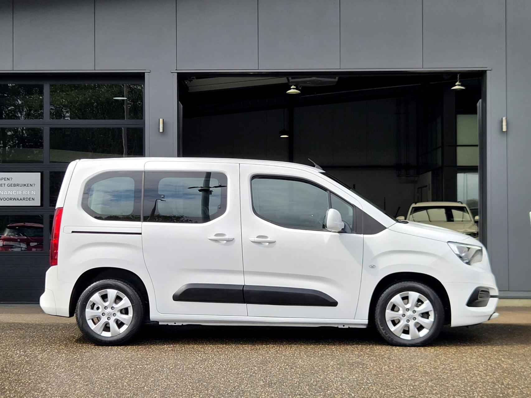 Foto van Opel Combo Life