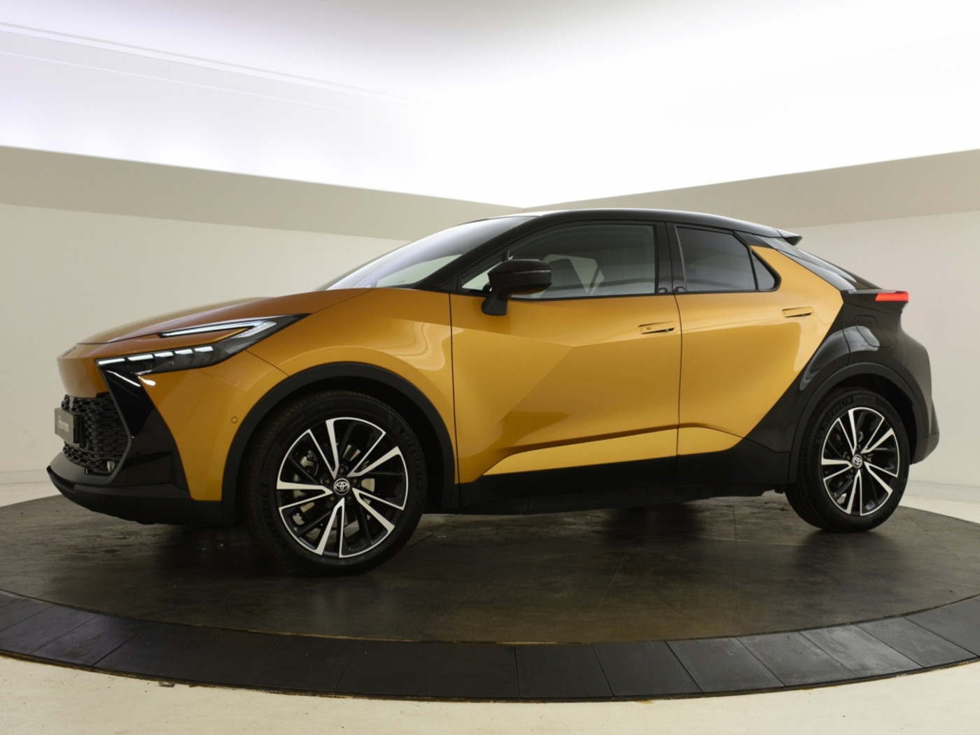 Foto van Toyota C-hr