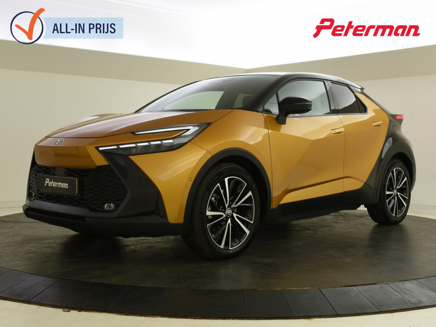 Toyota C-hr 2.0 PHEV 220 Executive Bi-Tone | Leder | Panorama | Sportstoelen 2024 - voorkant