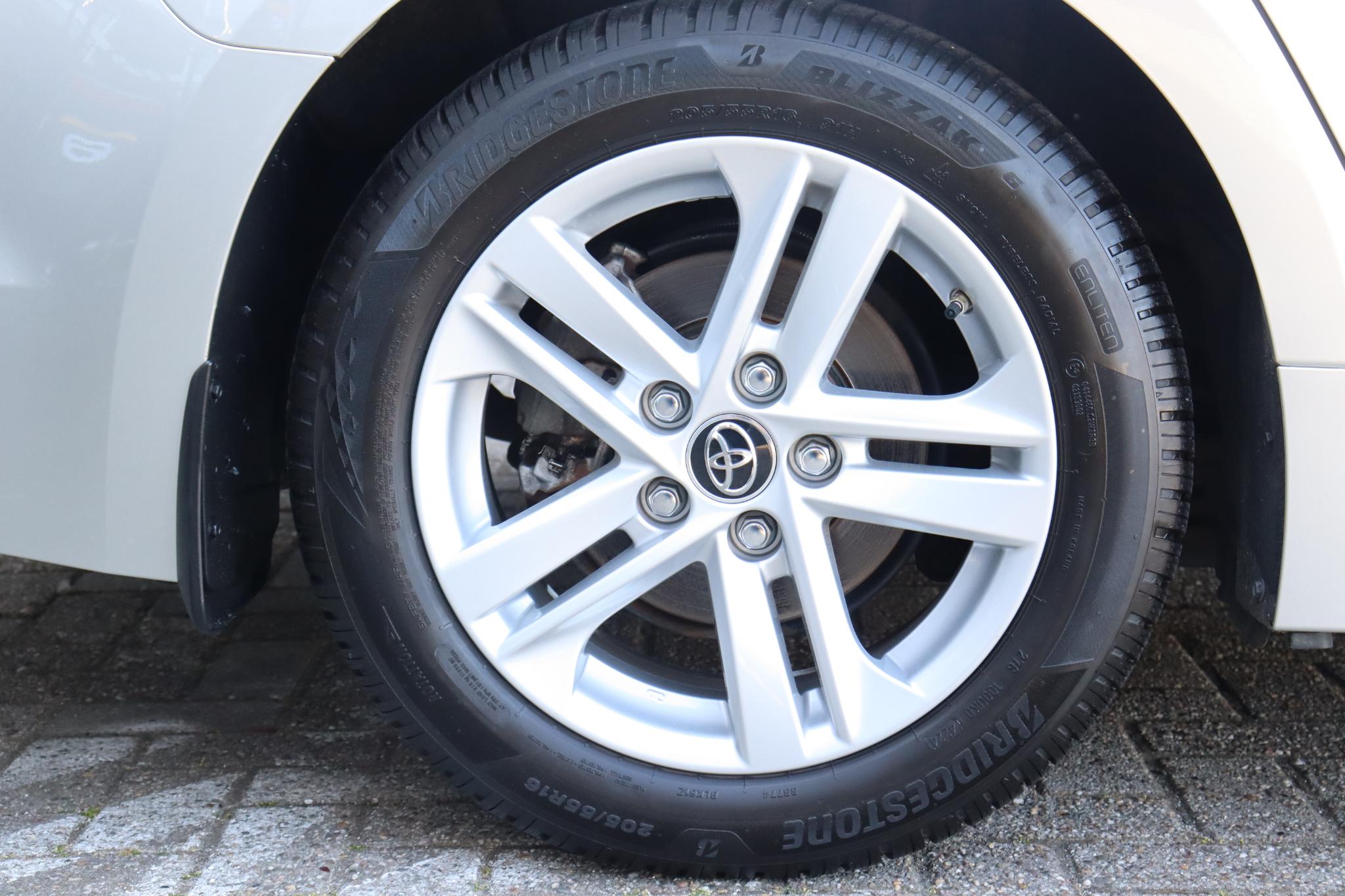 Foto van Toyota Corolla Touring Sports