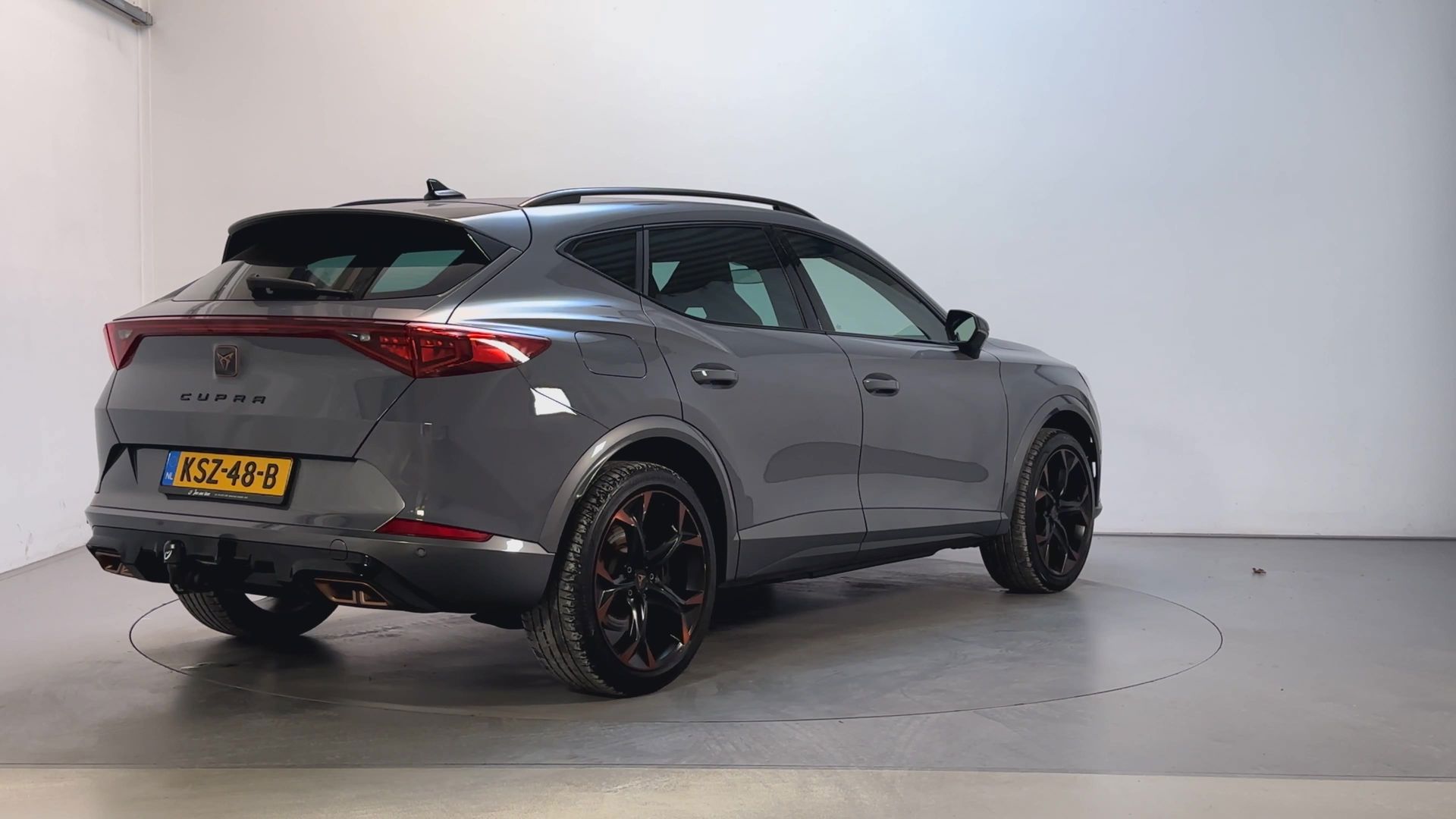 Foto van Cupra Formentor VZ E-hybrid