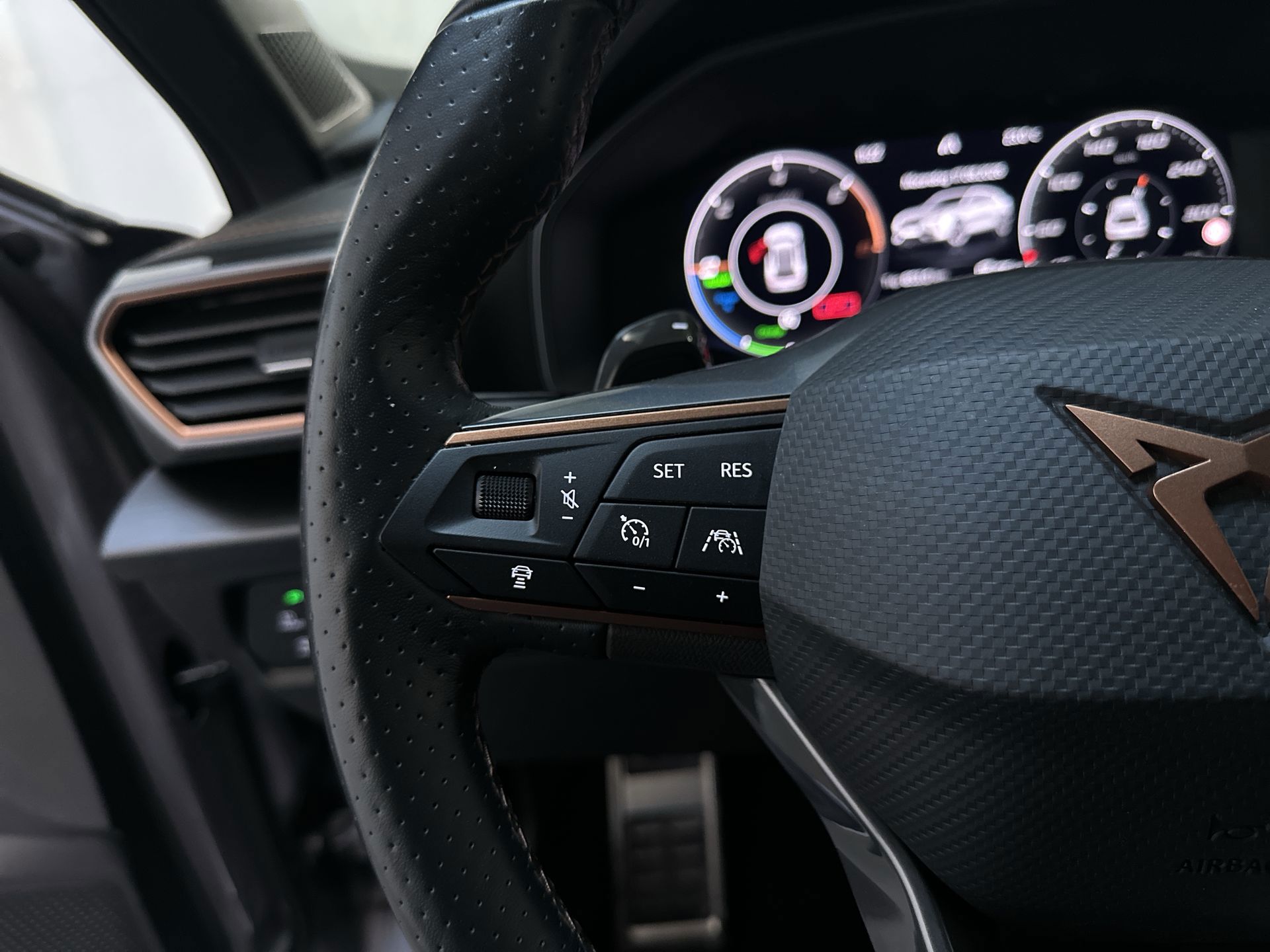 Foto van Cupra Formentor VZ E-hybrid