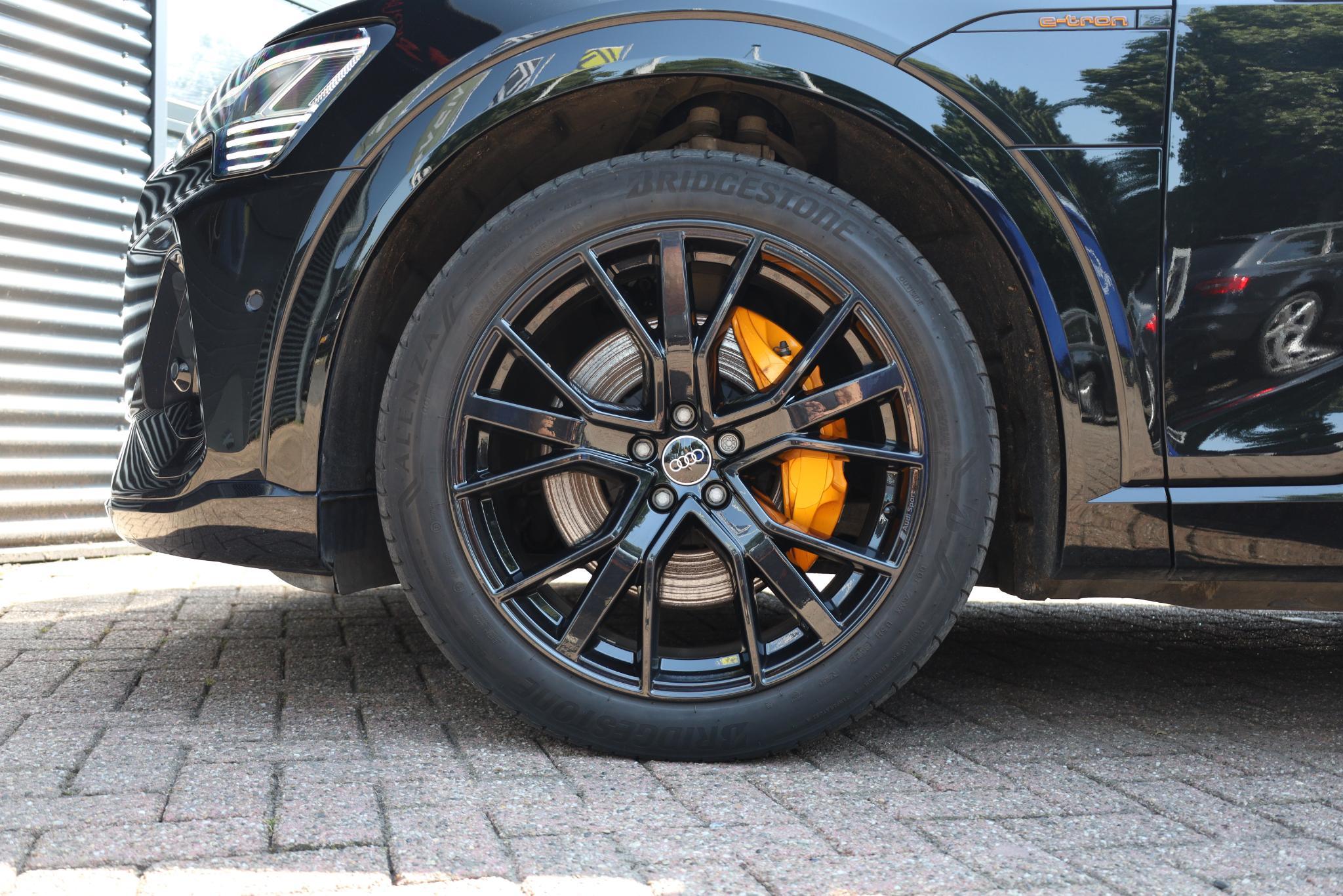 Foto van Audi E-tron Sportback 55
