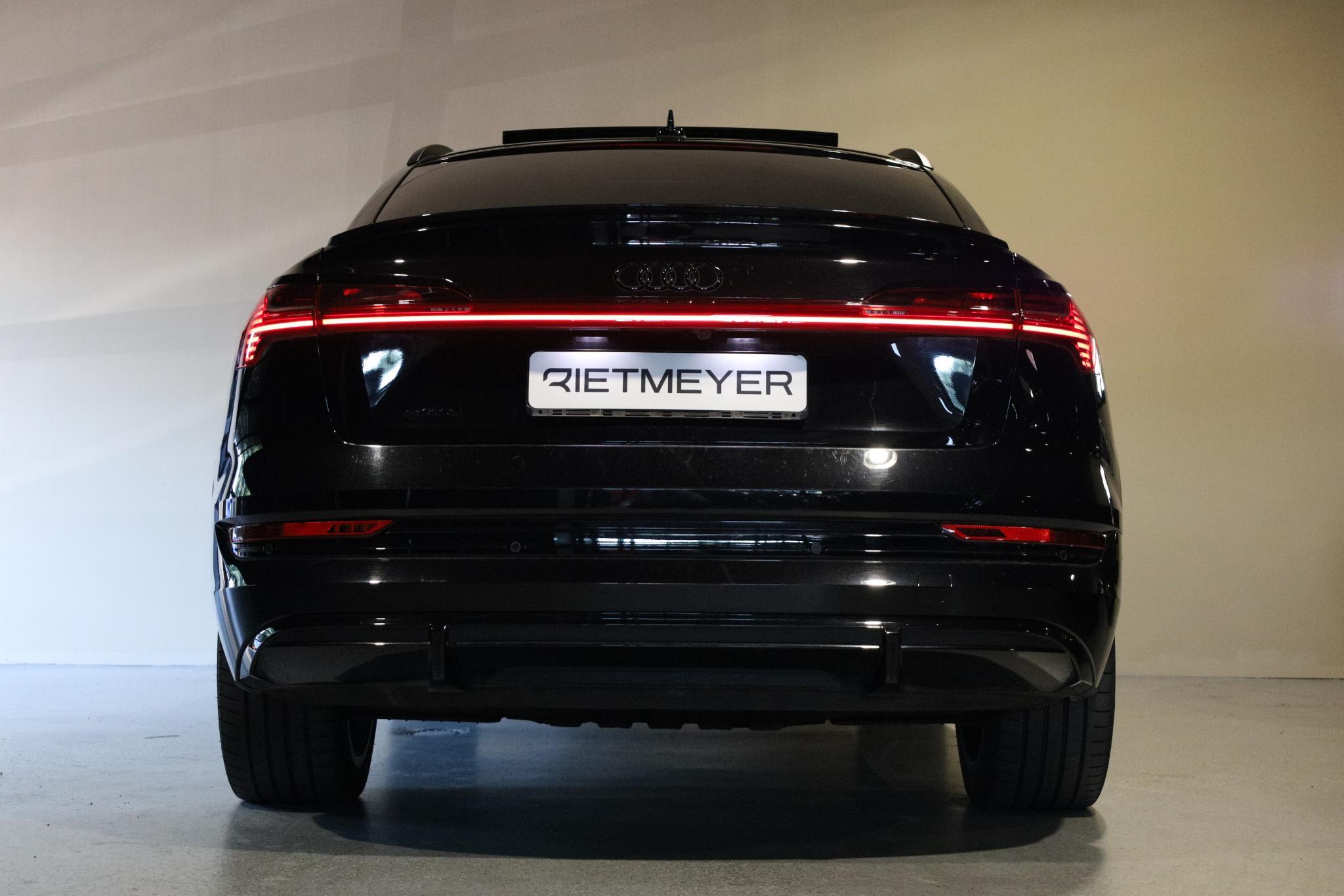 Foto van Audi E-tron Sportback 55