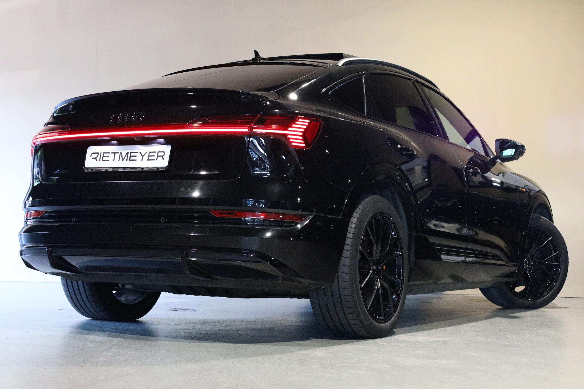 Foto van Audi E-tron Sportback 55