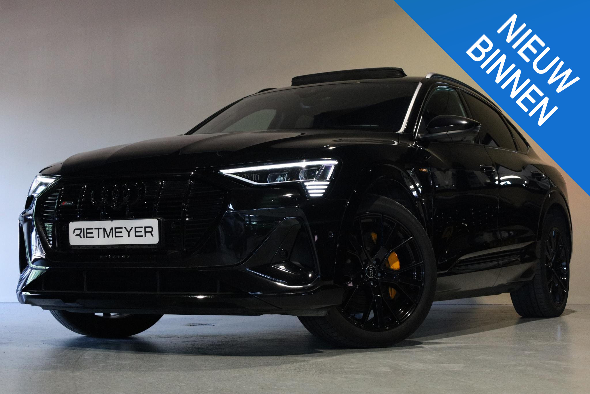 Audi E-tron Sportback 55 55 quattro S edition 95 kWh 2022 - voorkant
