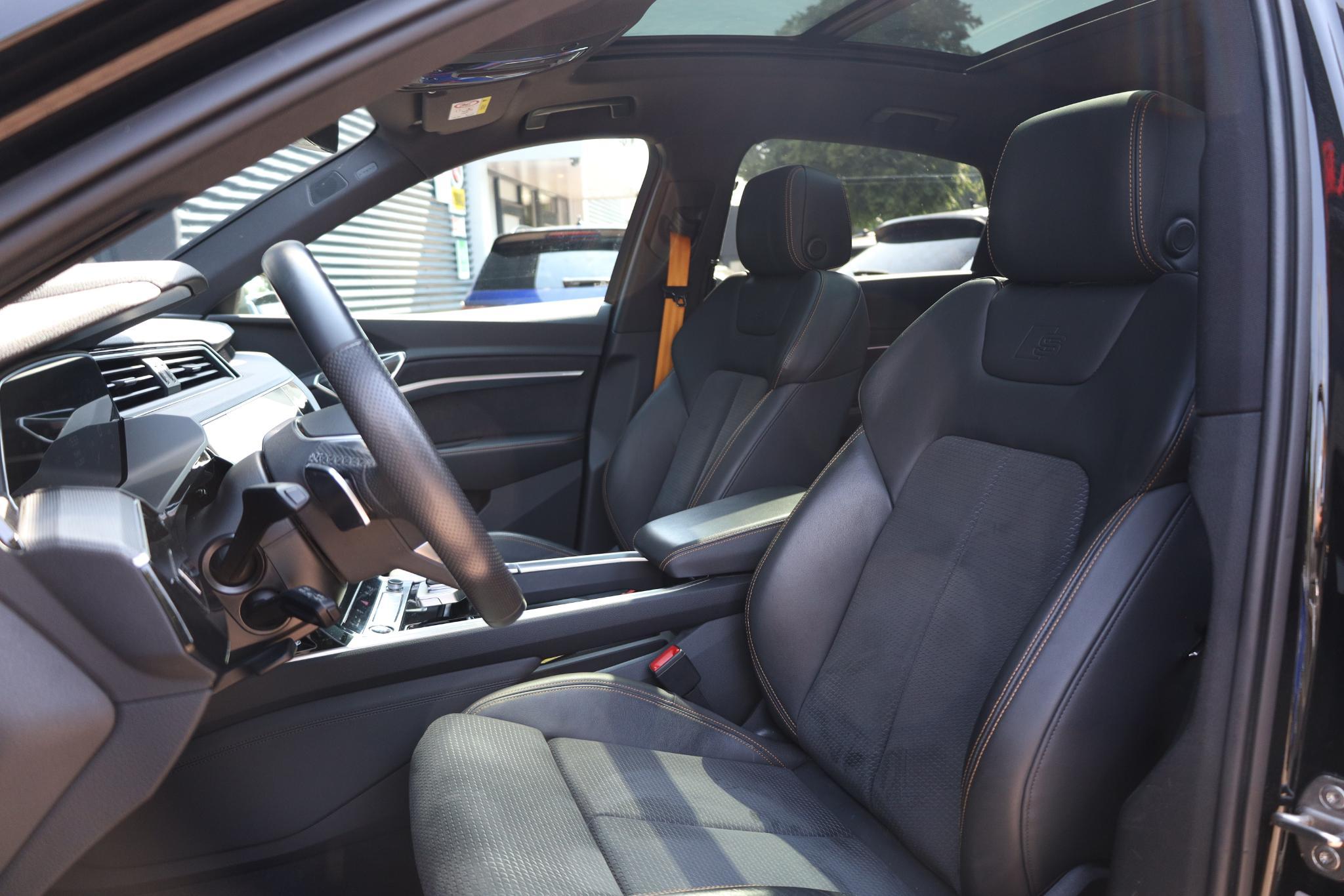 Foto van Audi E-tron Sportback 55