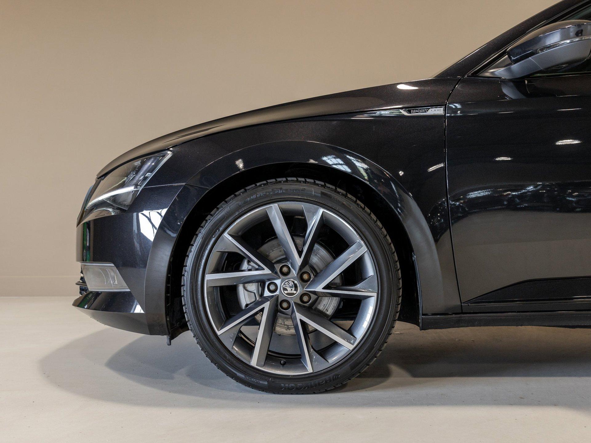 Foto van Skoda Superb Combi