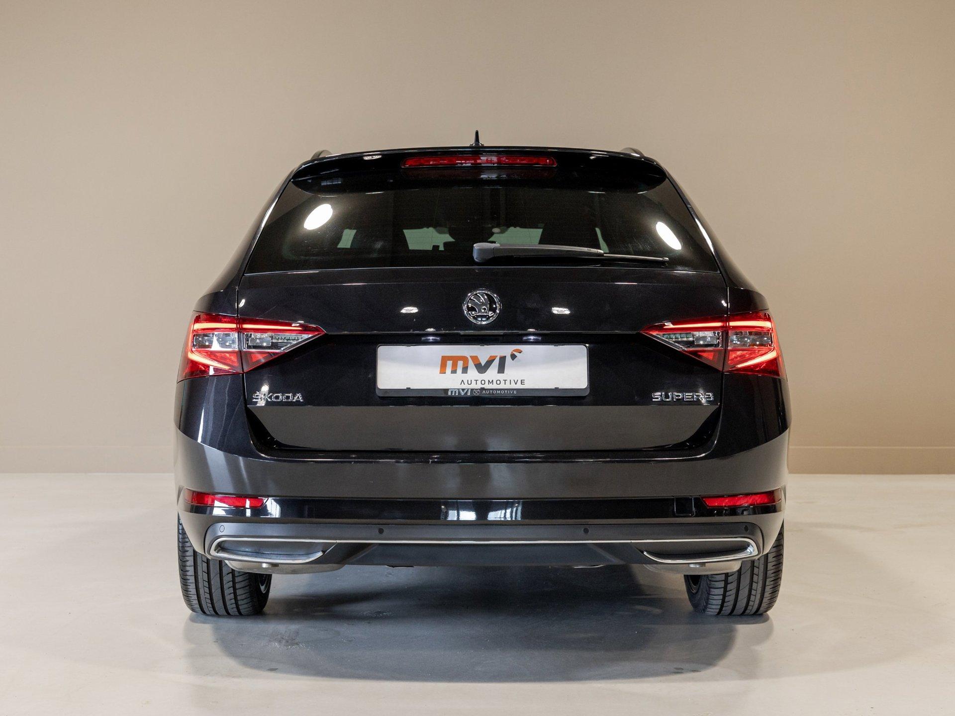 Foto van Skoda Superb Combi