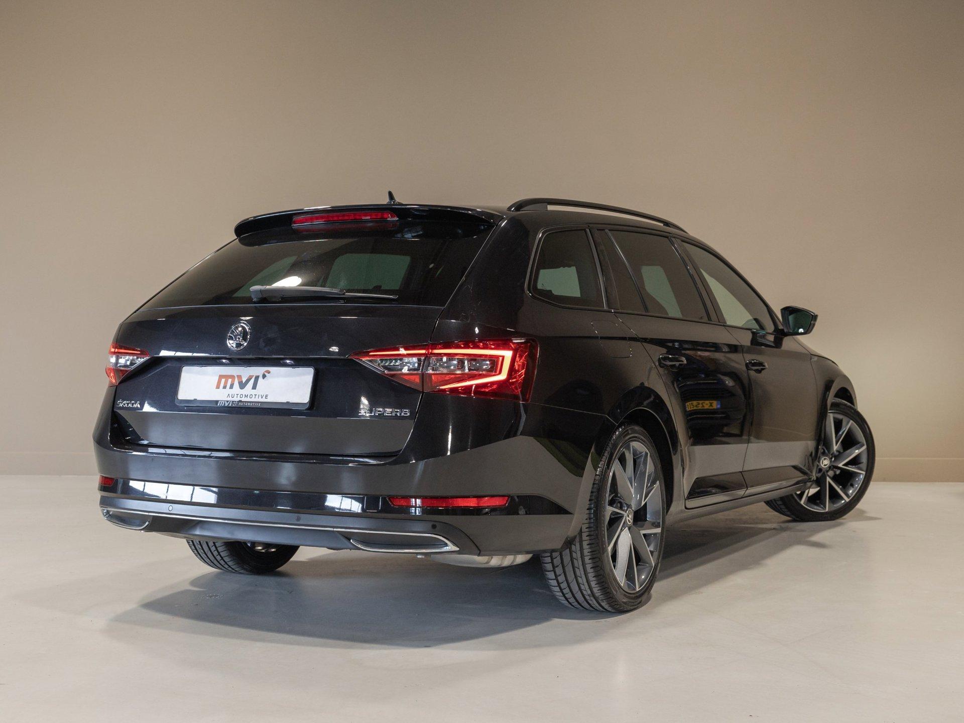 Foto van Skoda Superb Combi