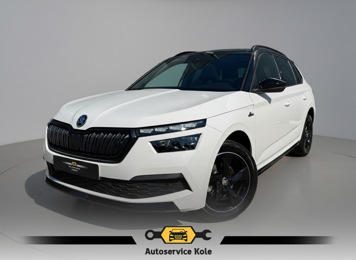 Skoda Kamiq 1.0 TSI Monte Carlo * Panoramadak * Camera * Virtual Cockpit * Keyless * 2023 - voorkant