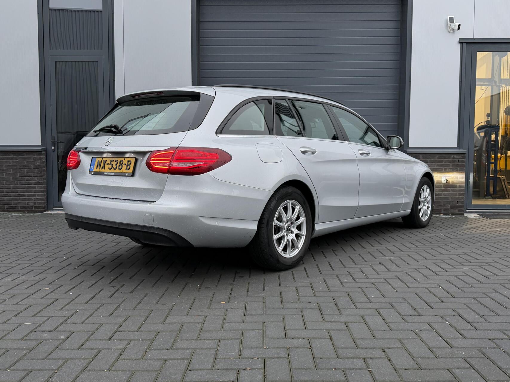 Foto van Mercedes-Benz C 160
