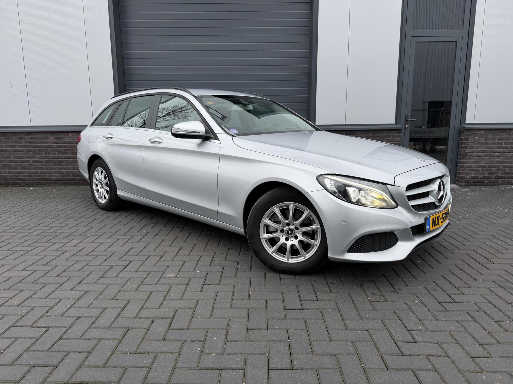 Foto van Mercedes-Benz C 160