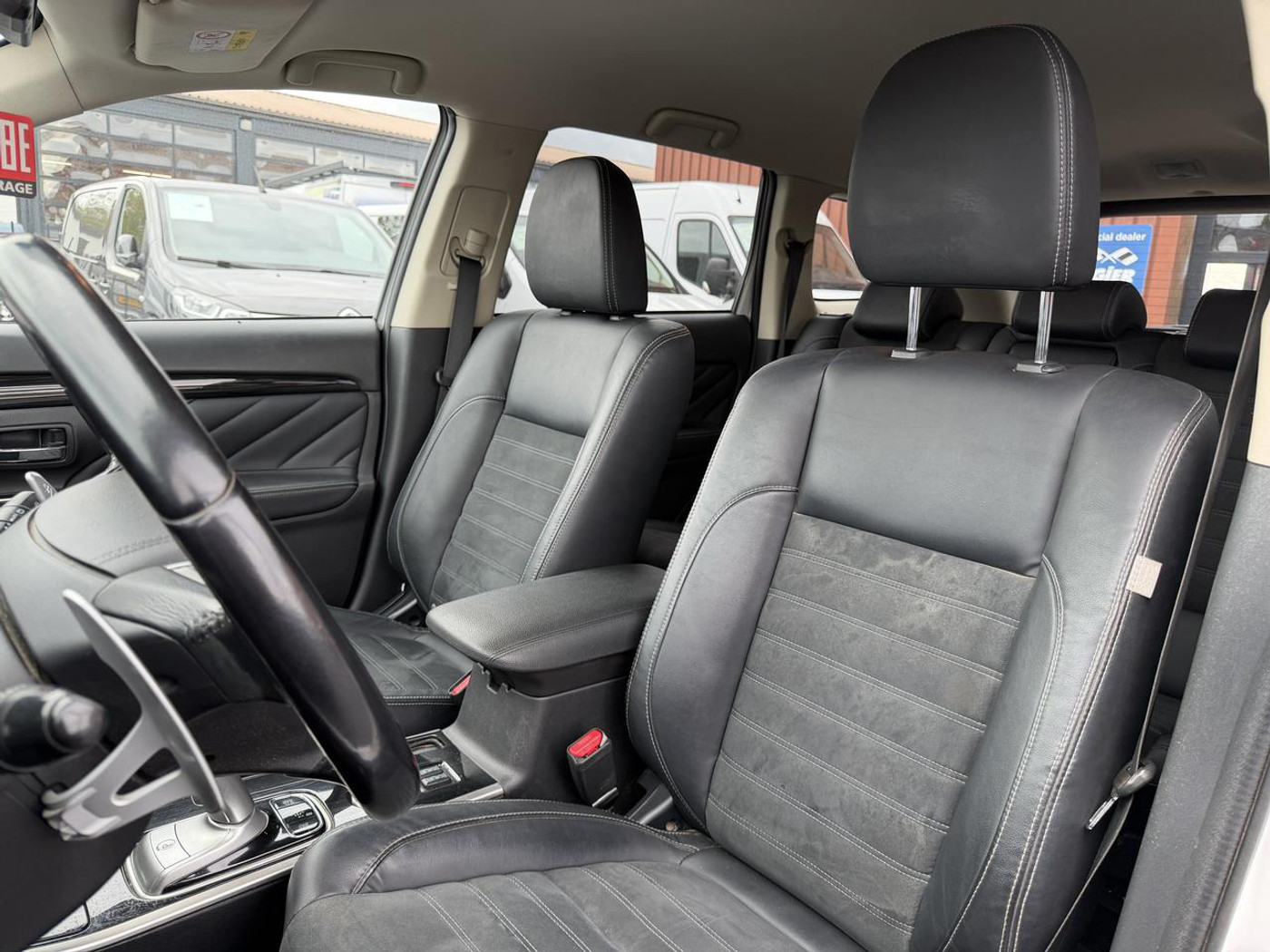 Foto van Mitsubishi Mitsubishi Outlander